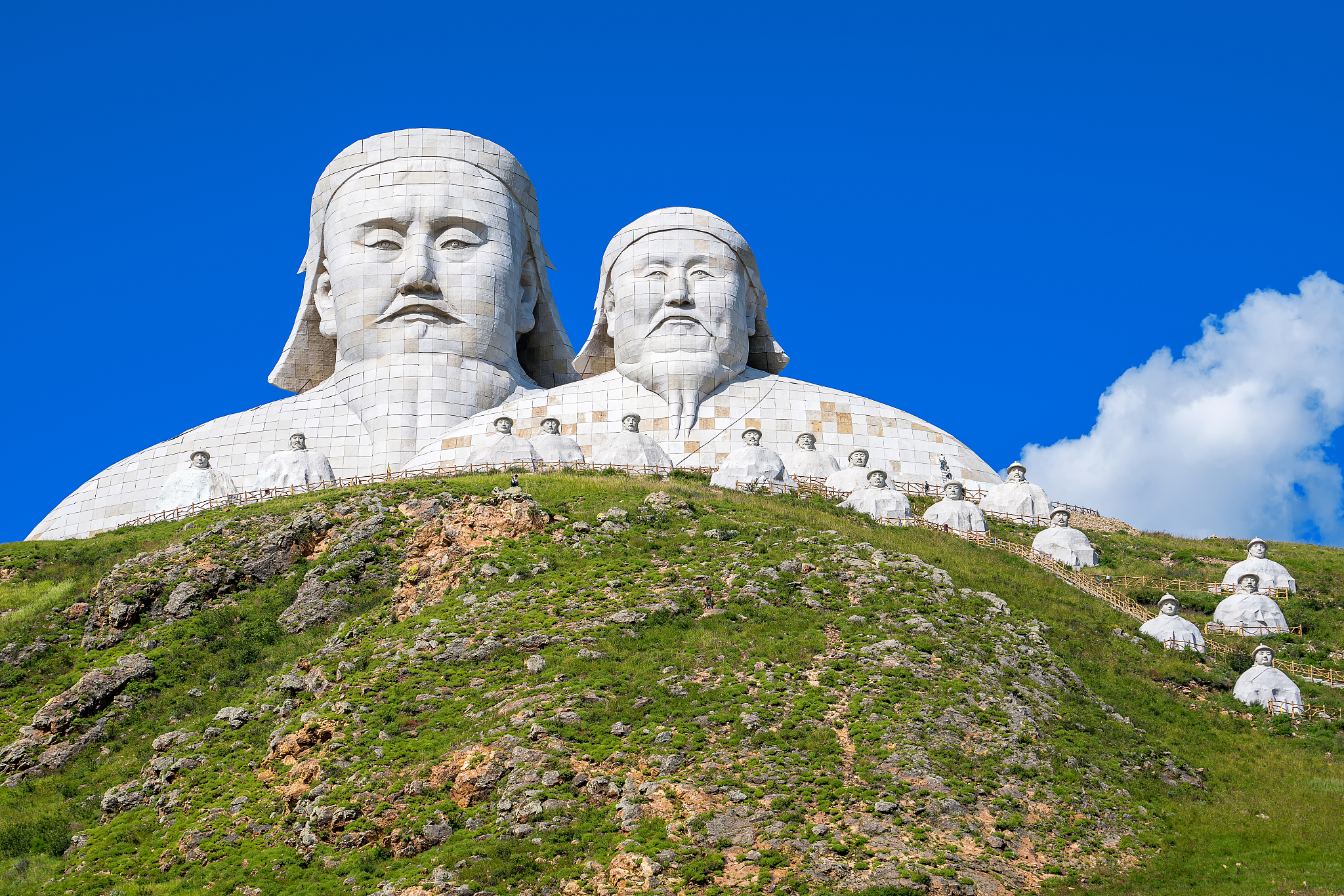 好的这个旅游开发对本地文化认同的影响：以少数民族社区为案例题目的研究的研究意义怎么写分理论意义和实践意义来写