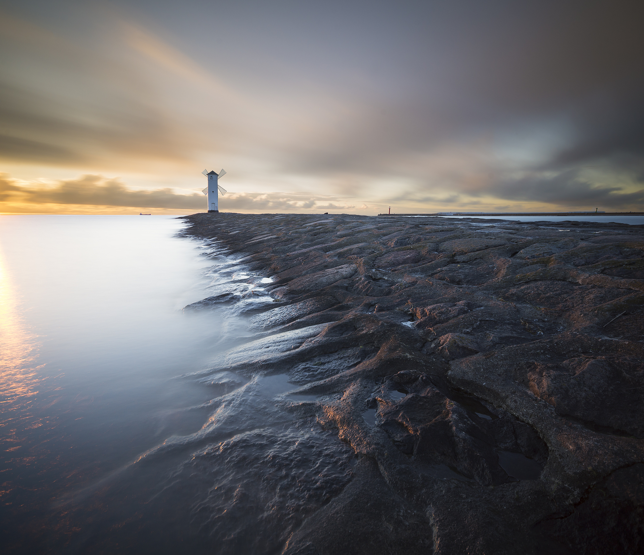 Swin UNETR论文的创新点？