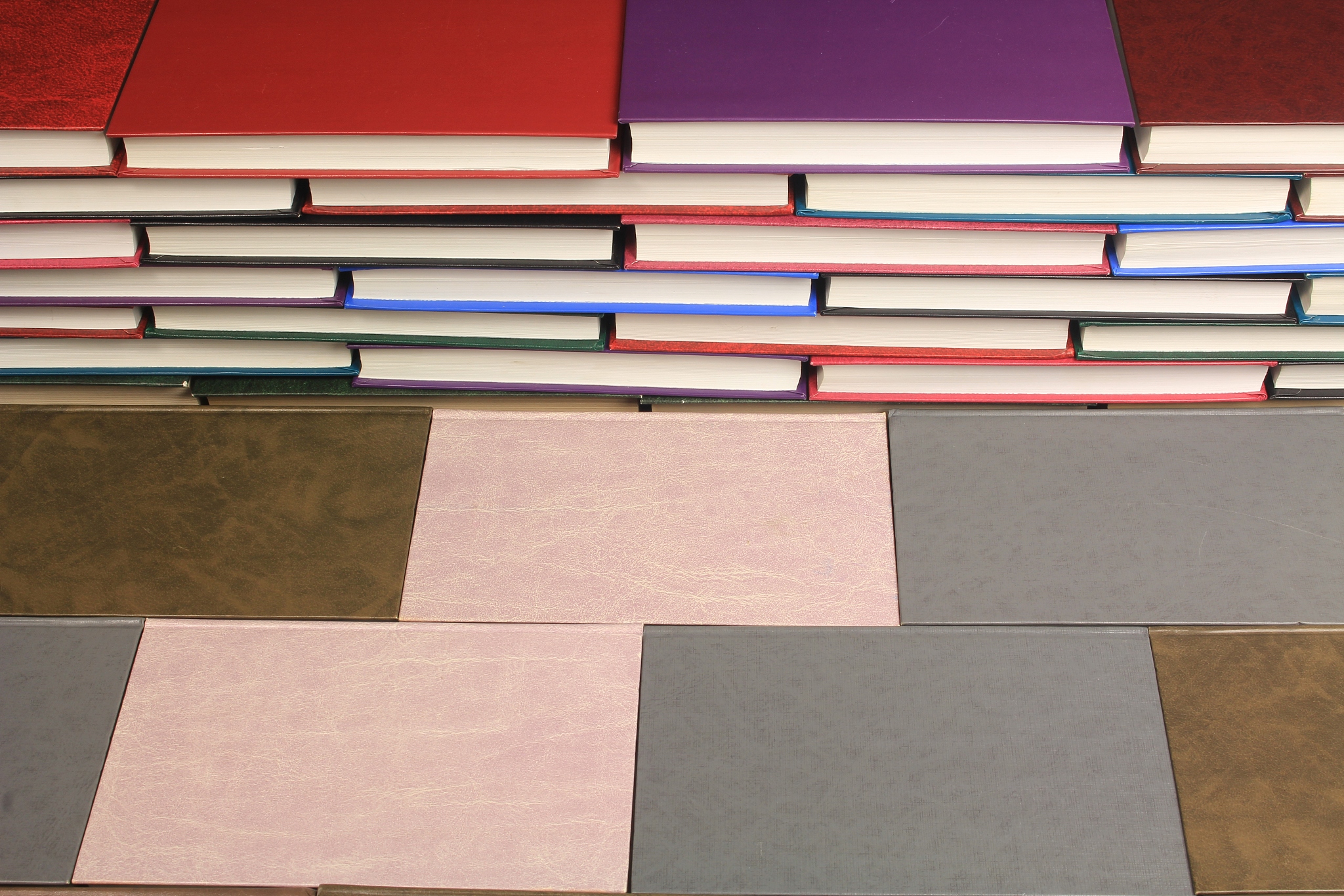 Почему девушки стремятся выйти замуж, а парни не торопятся жениться?