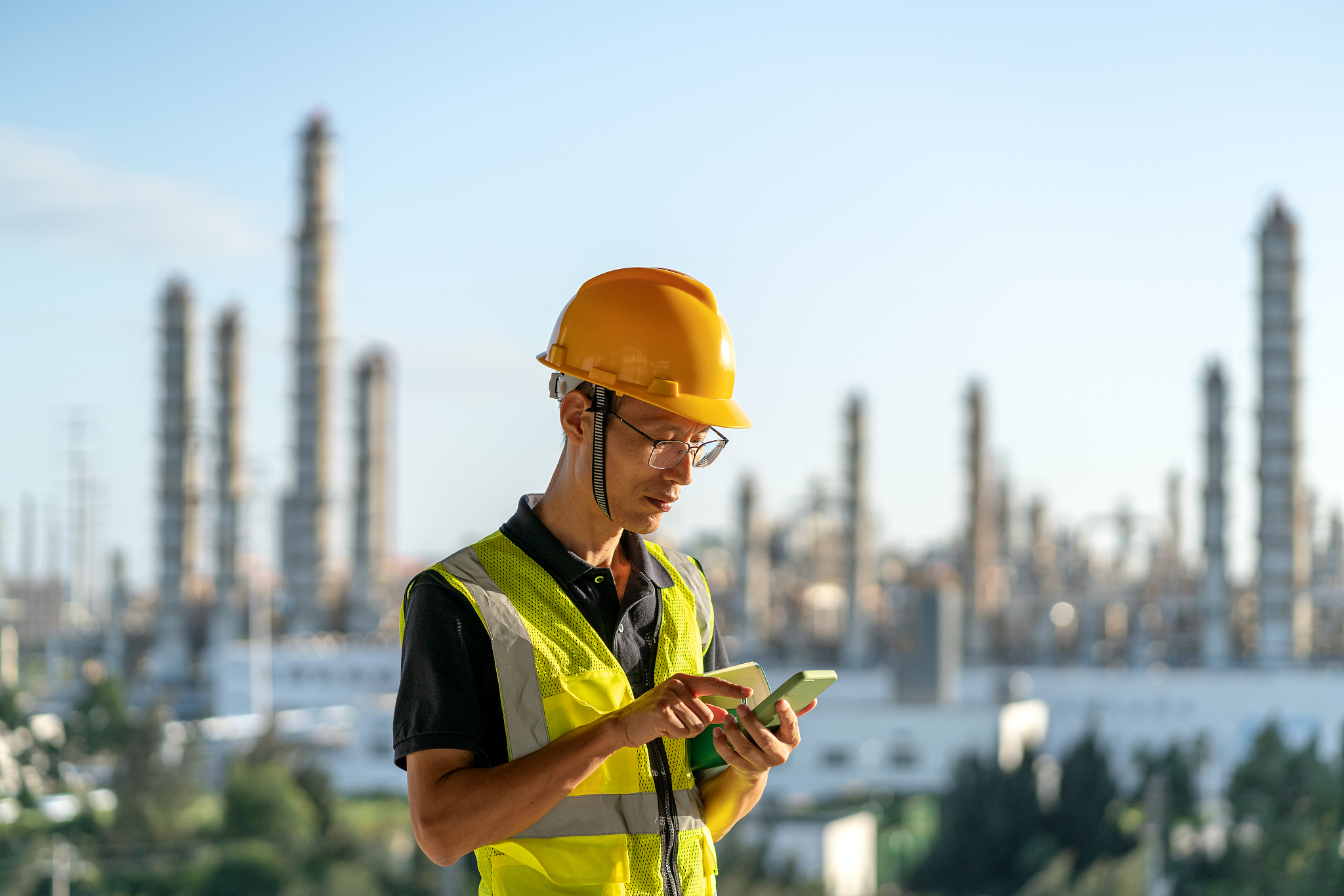 广西2022年男生读中专学校学什么专业好？热门专业推荐