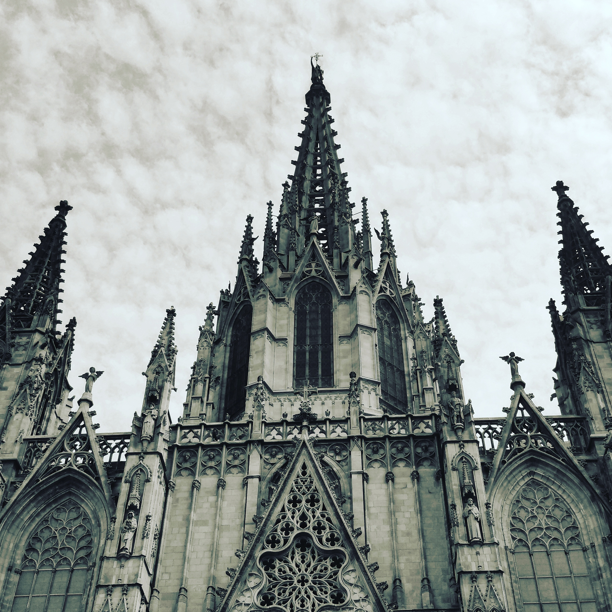 地基基础工程资质办理流程详解：从材料准备到证书获取