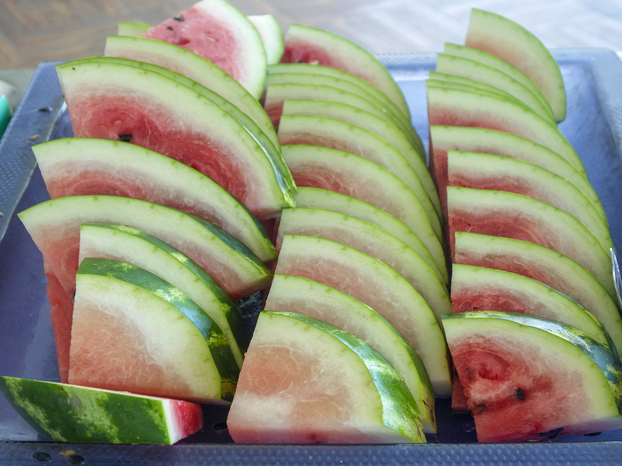 西瓜皮的做法大全：从果皮酱到清炒，创意无限！