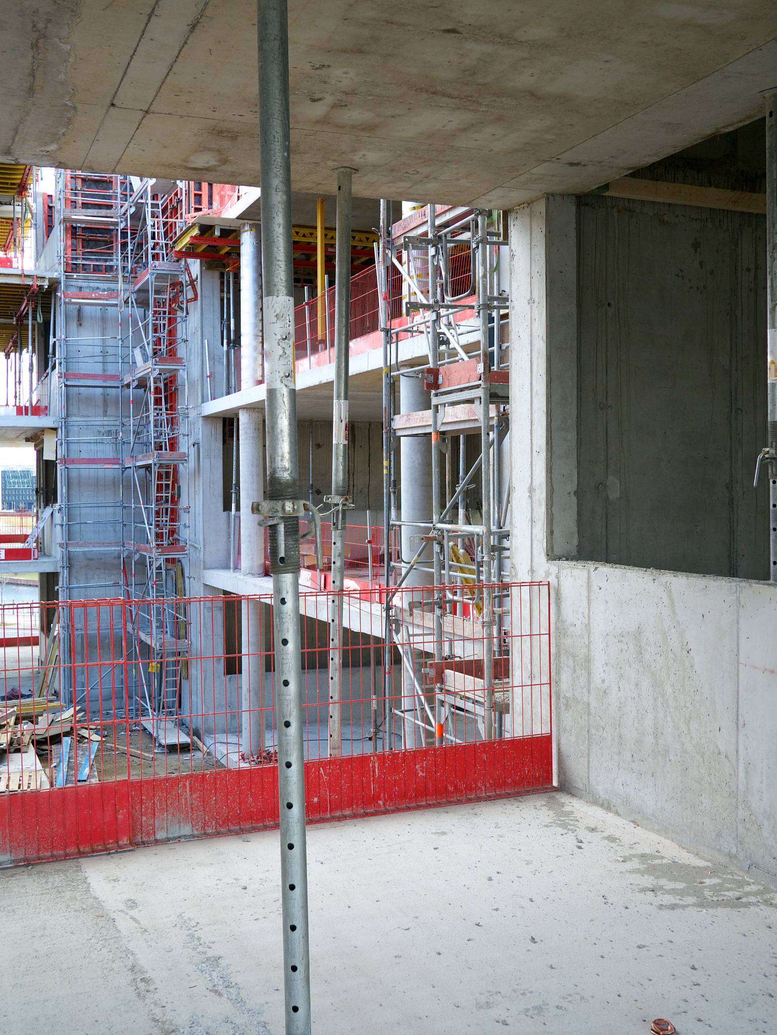 定位桩施工规范：固定、保护、标识及水准引测