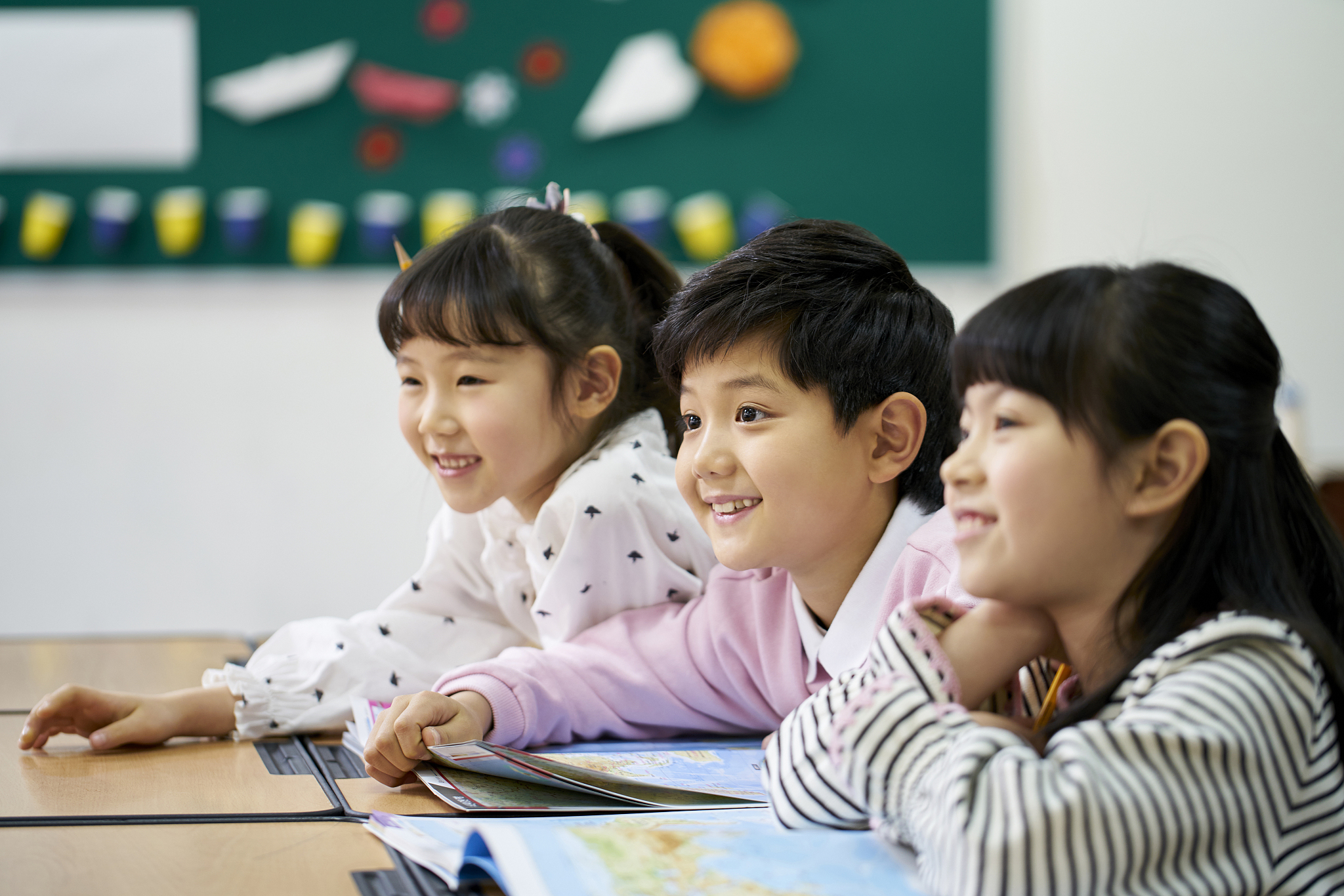 男生当幼师的优势：给孩子带来不一样的教育体验