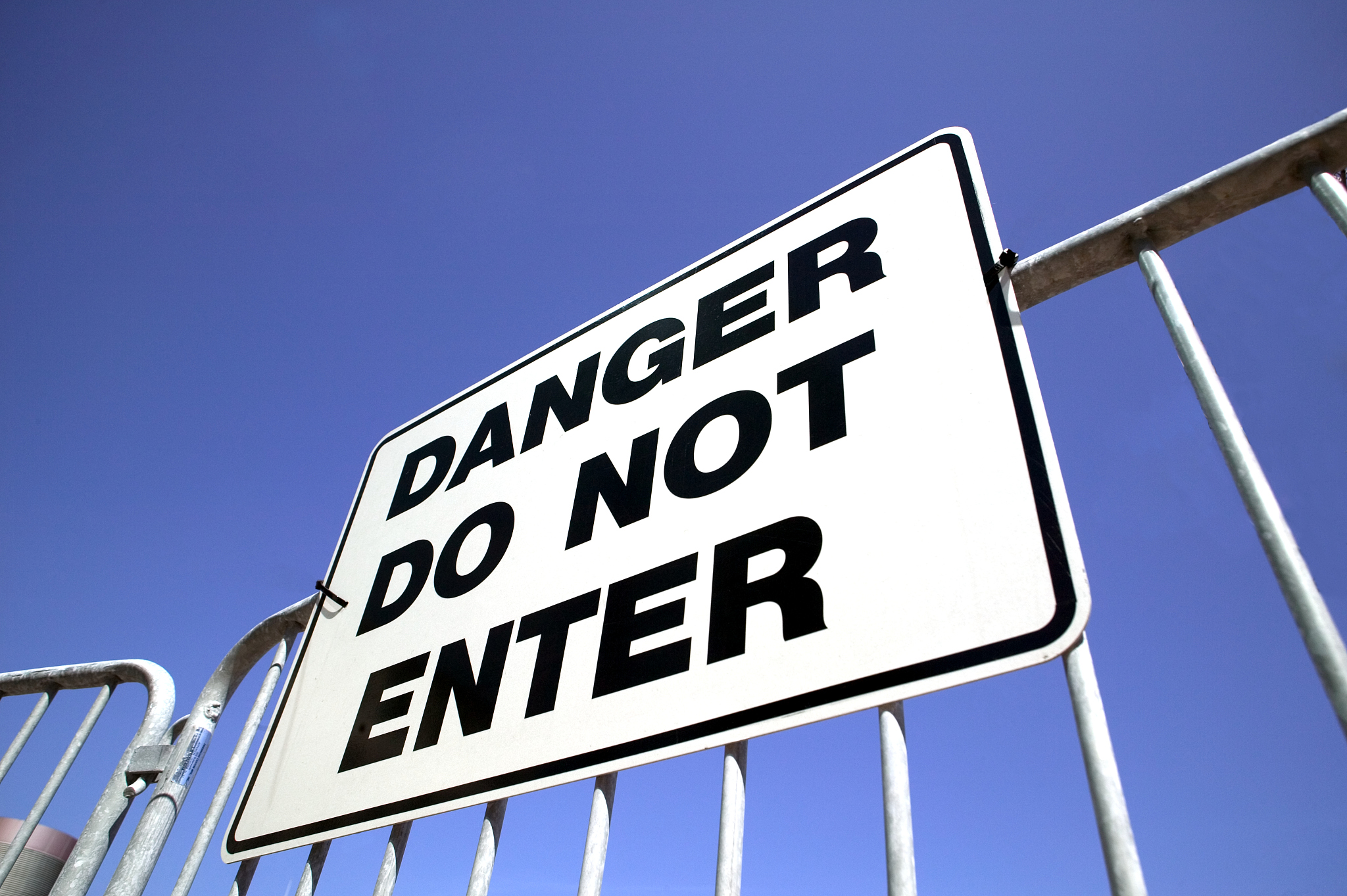 write an abstract of paper the title is Reasons for Tesla to Build a Factory in Shanghai Based on PEST analysisno more than 250 words