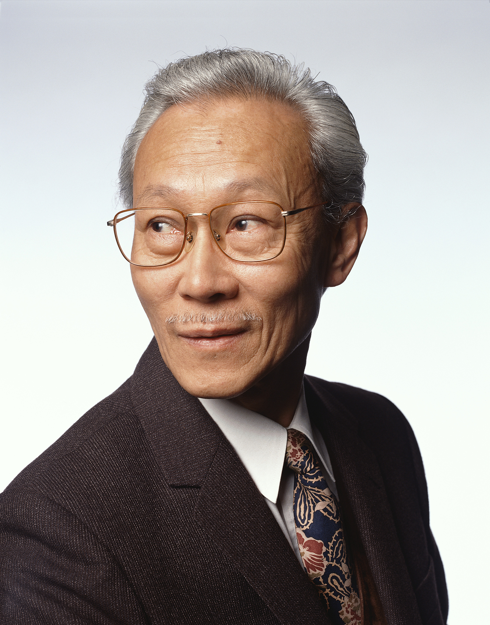 沈从文的生平介绍一下