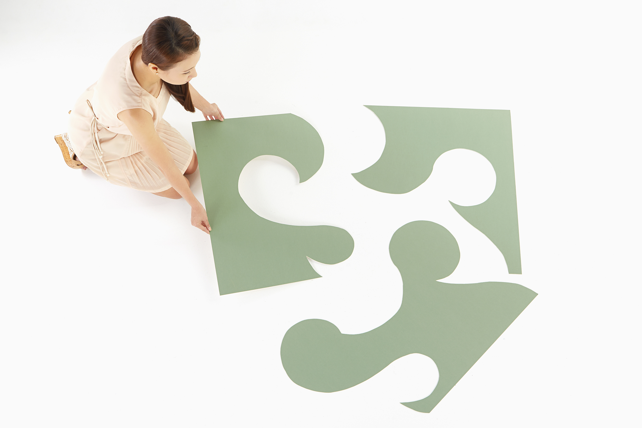 5个囚犯抓绿豆：谁的存活几率最大？ - 逻辑推理游戏