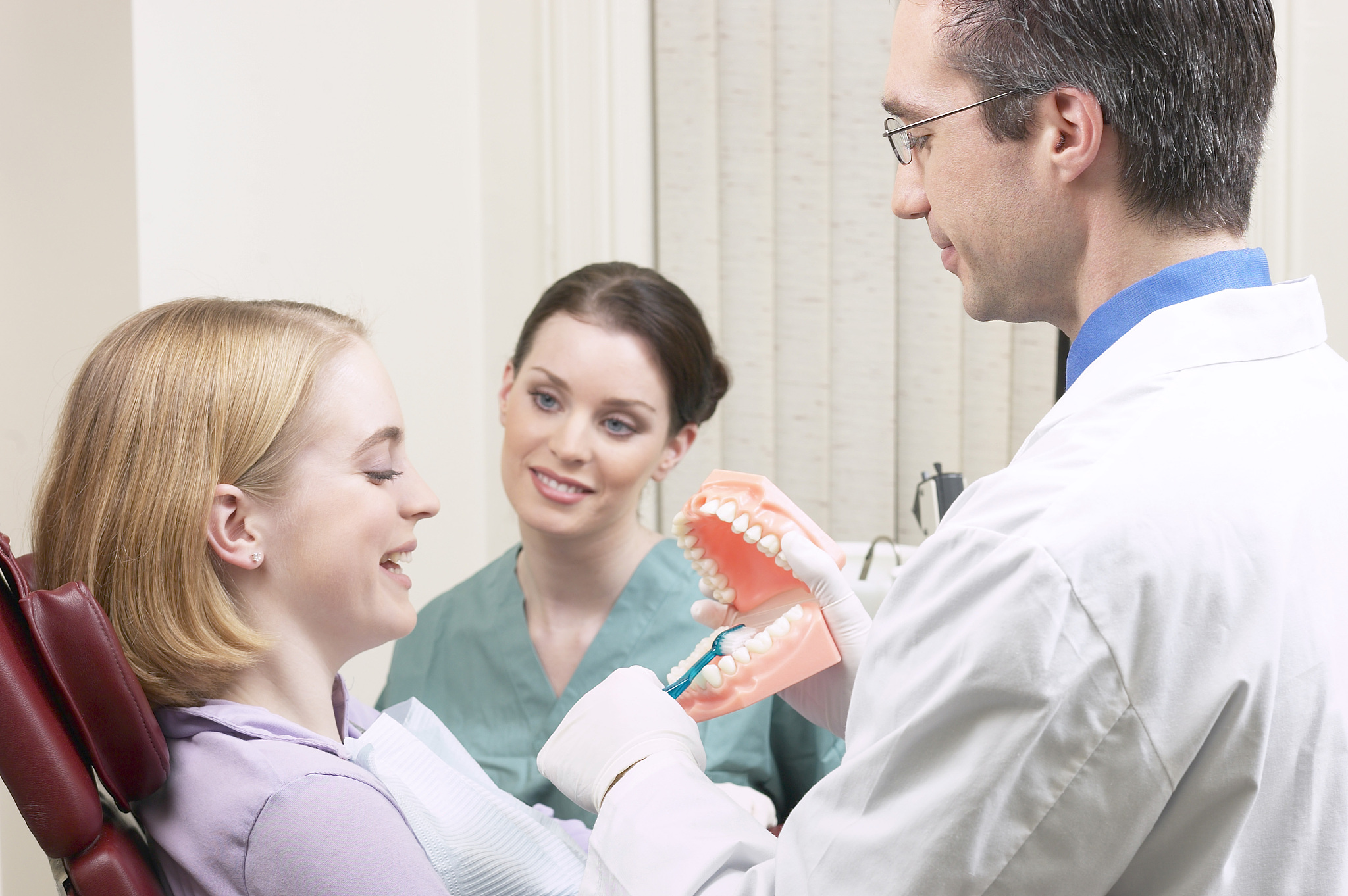 吉林口腔医学技术初中生好就业吗 能找什么工作