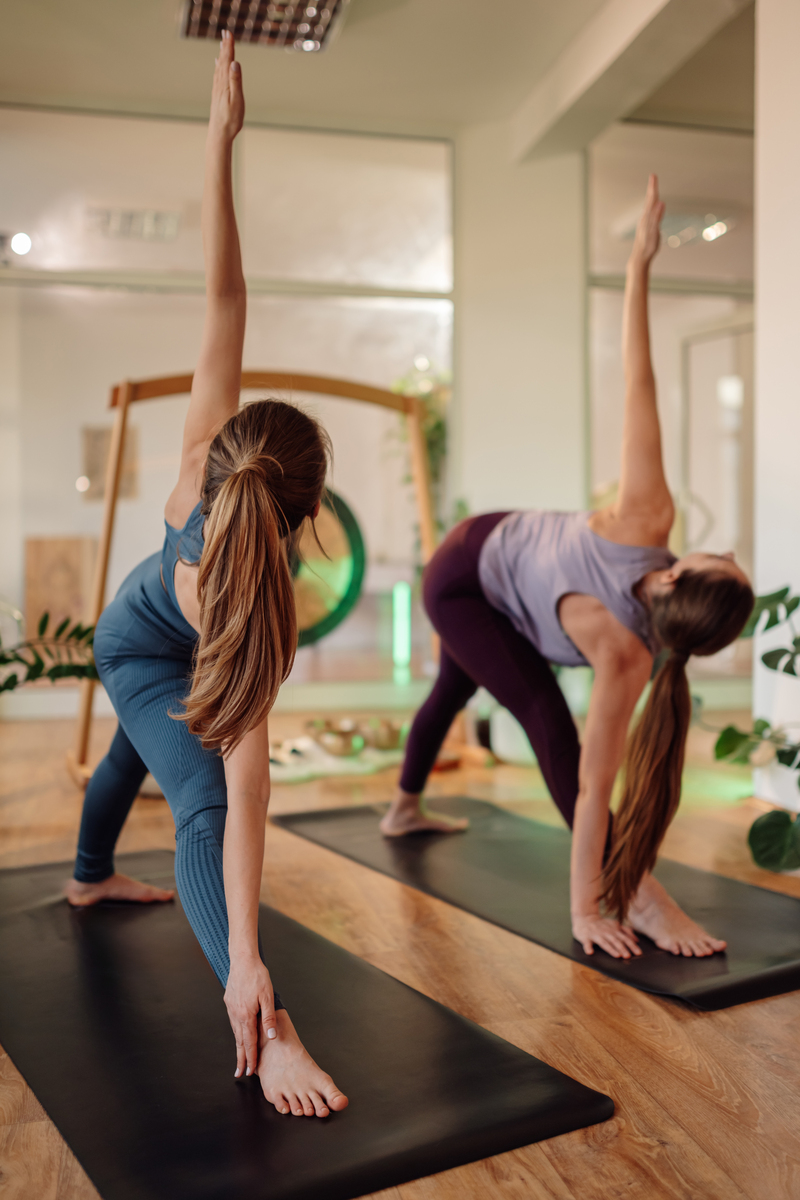 我是一名瑜伽教练客户问我说他怎么样才能加入瑜伽教程