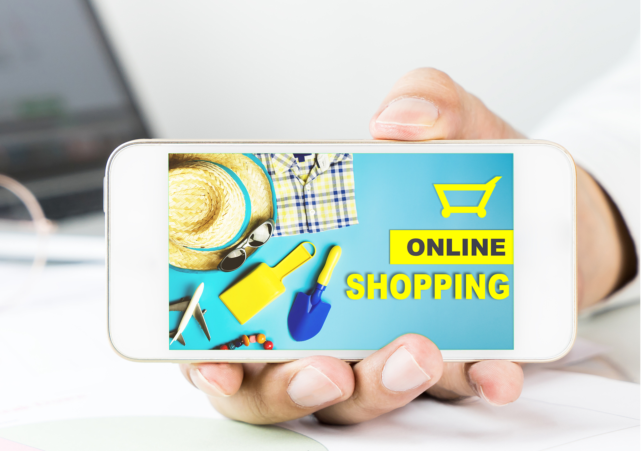smartphone with application for online shopping
