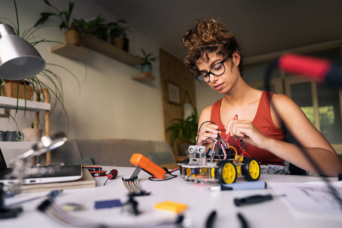 机械设计制造专业转自动化方向自学指南：教材、资源和学习建议
