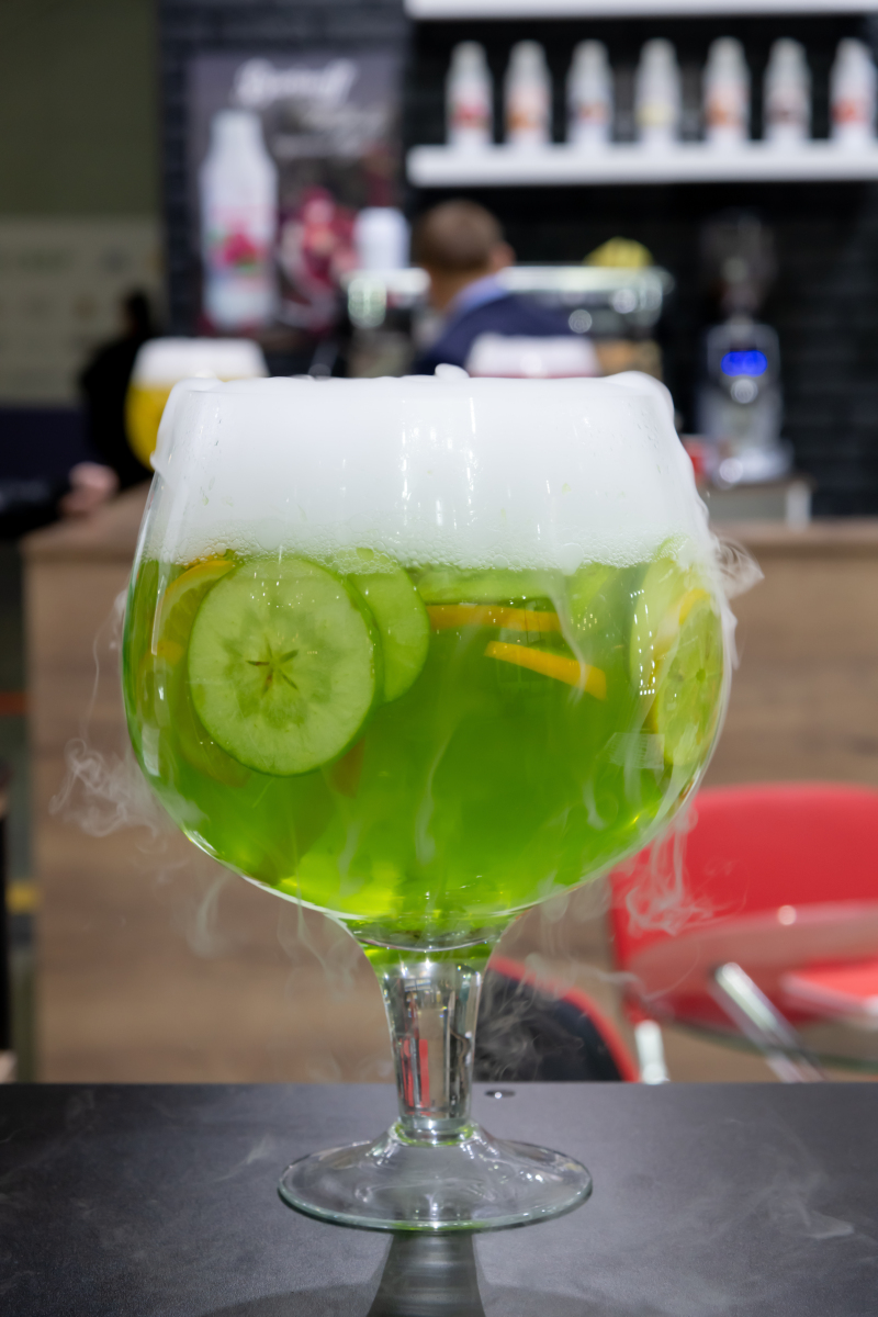 4.5° 查理气泡预调酒 & 冰零晚收：鸡尾酒体验升级！