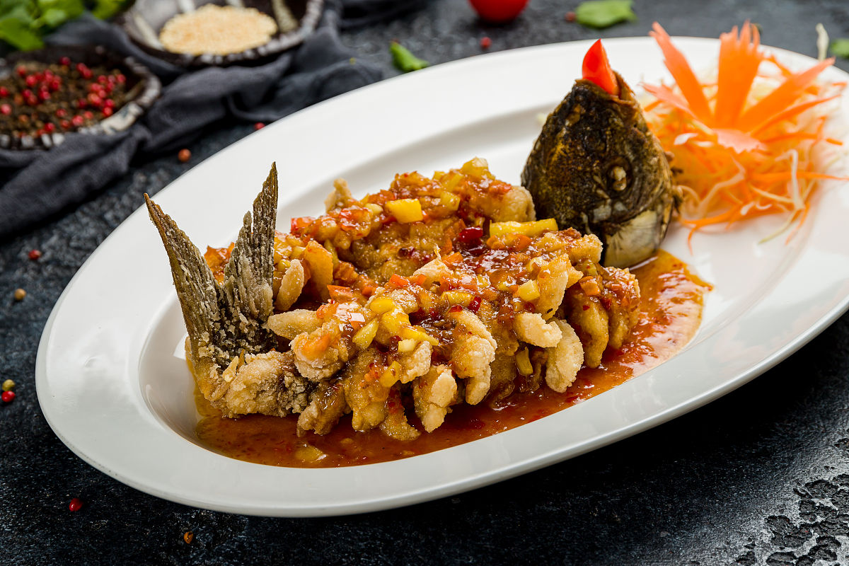 过年必备！色香味俱全的糖醋鱼，轻松学会，秒杀年夜饭！