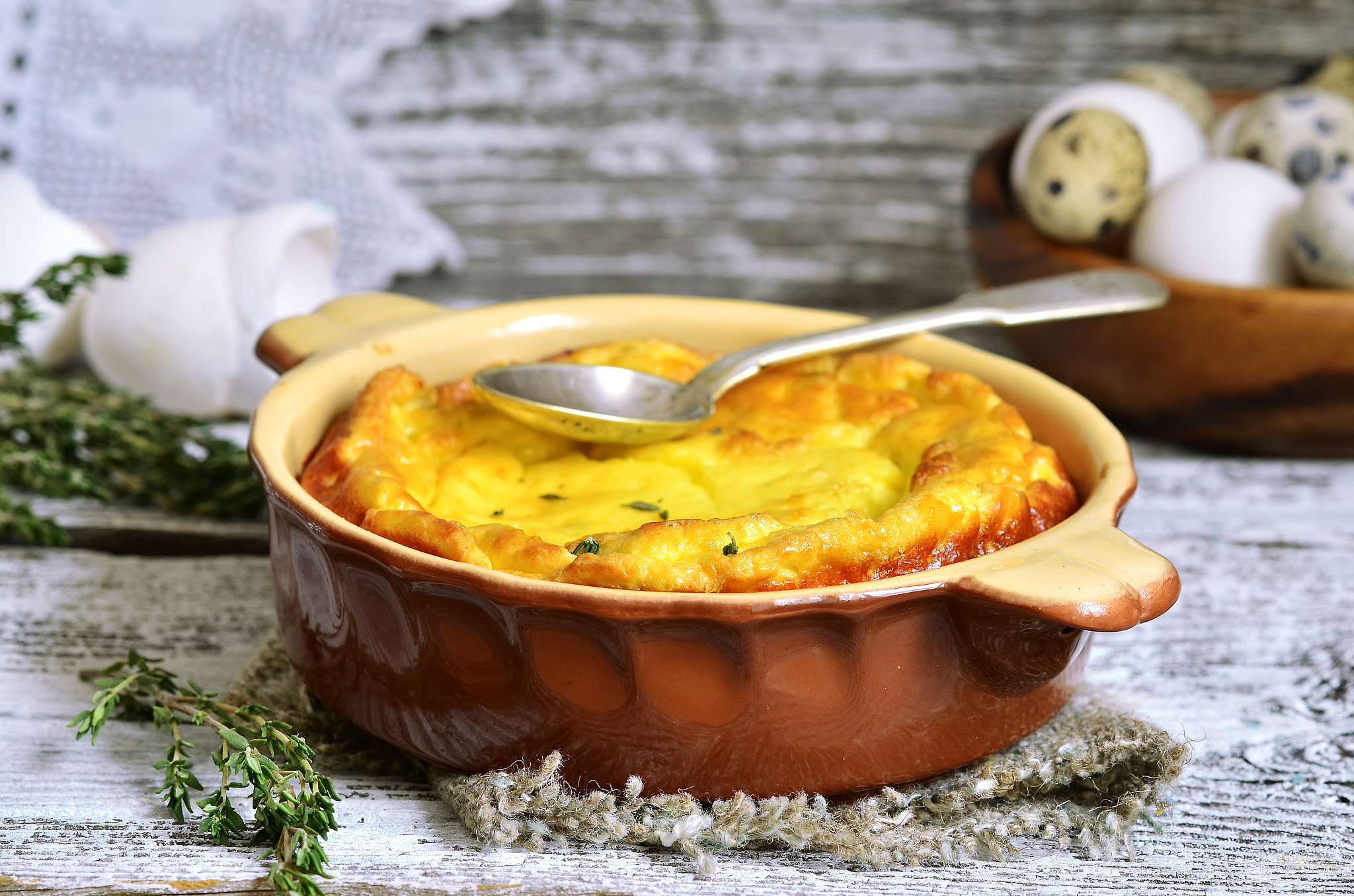 omelet with ricotta and thyme.