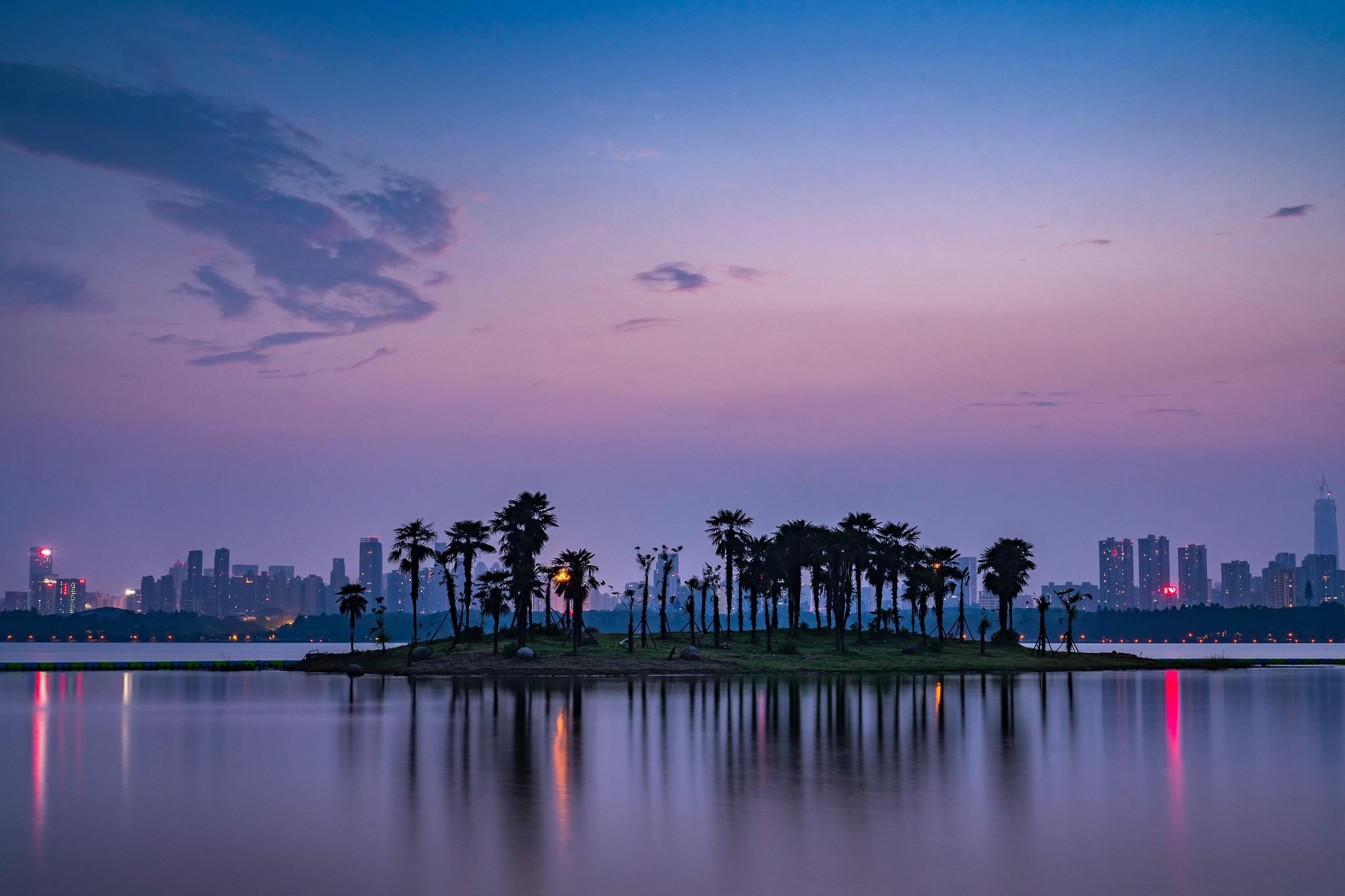 中秋国庆双节出游攻略：热门目的地&“捡漏”攻略