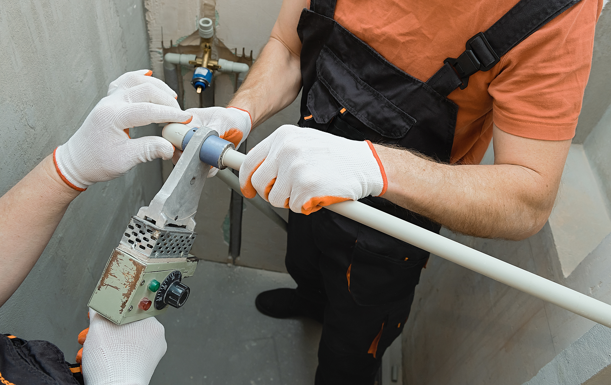 帮我写一个焊接工程师每日工作计划表