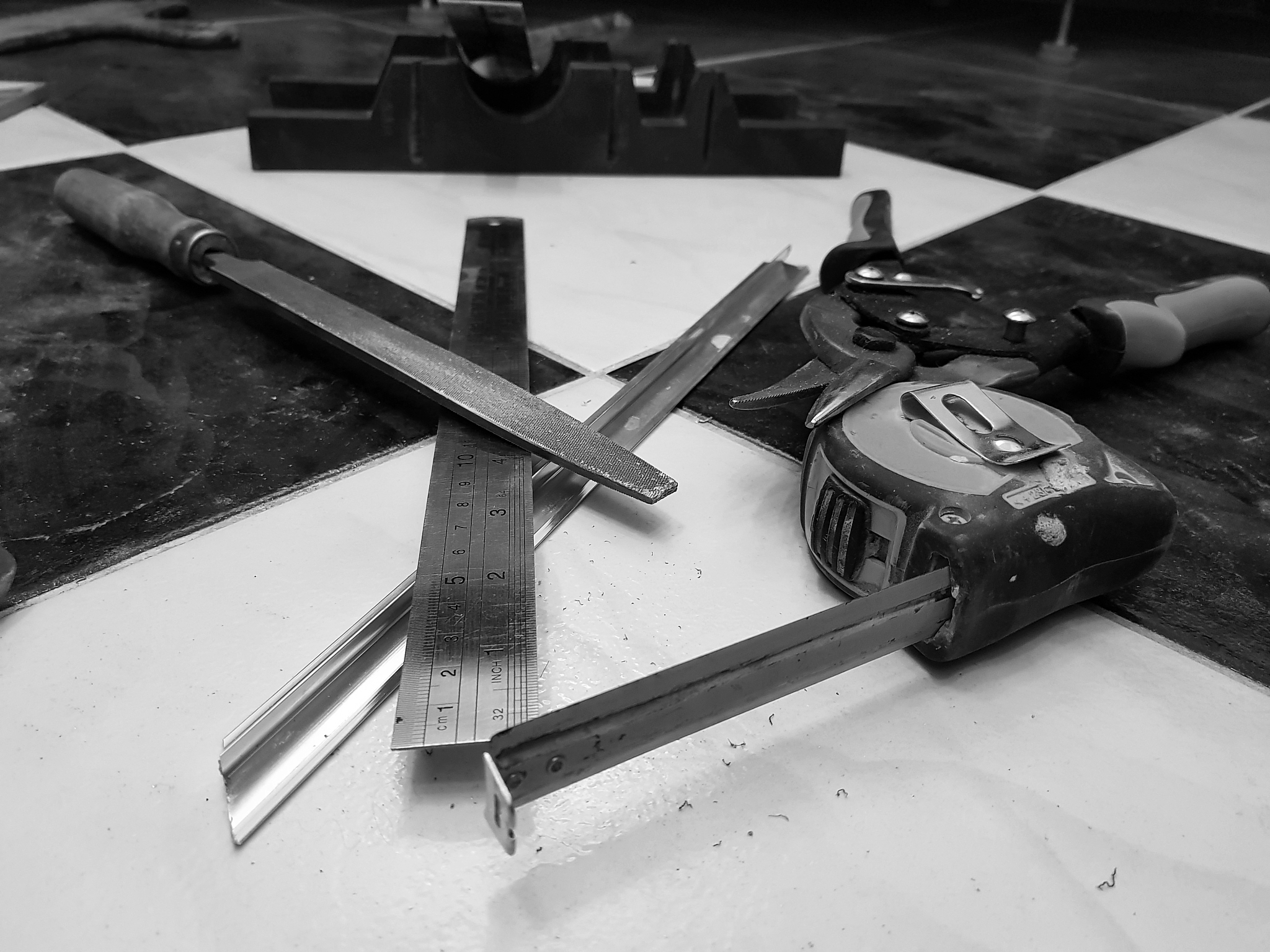 威海刨床刨刀用250字帮我详细描述