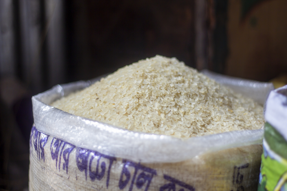 小麦粉炒香的美味秘密：香味、口感、营养、用途全解析