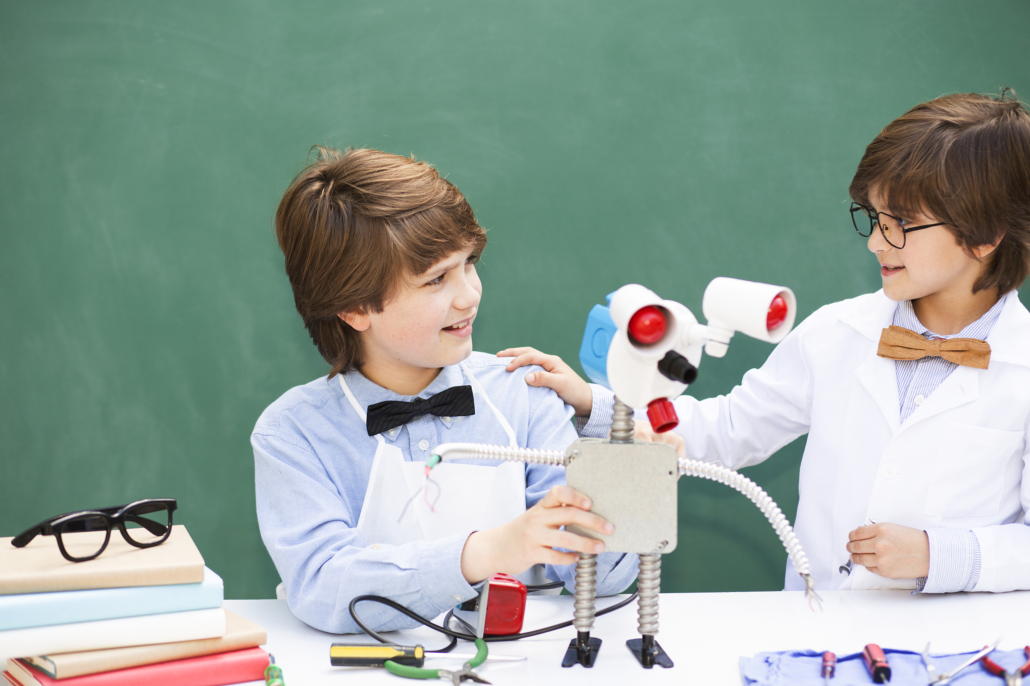 育婴师就业前景用发散性思维为