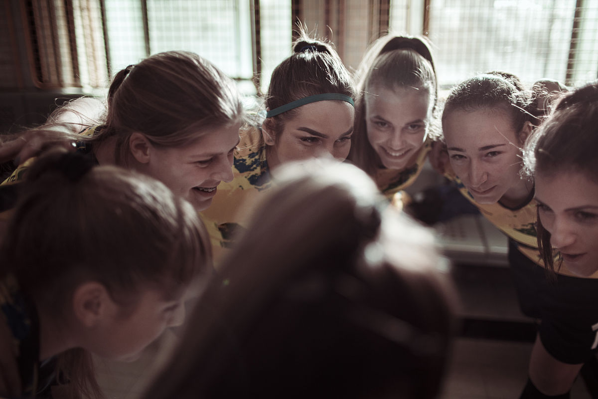 哈利波特队友全解析：魔法世界并肩作战的伙伴们