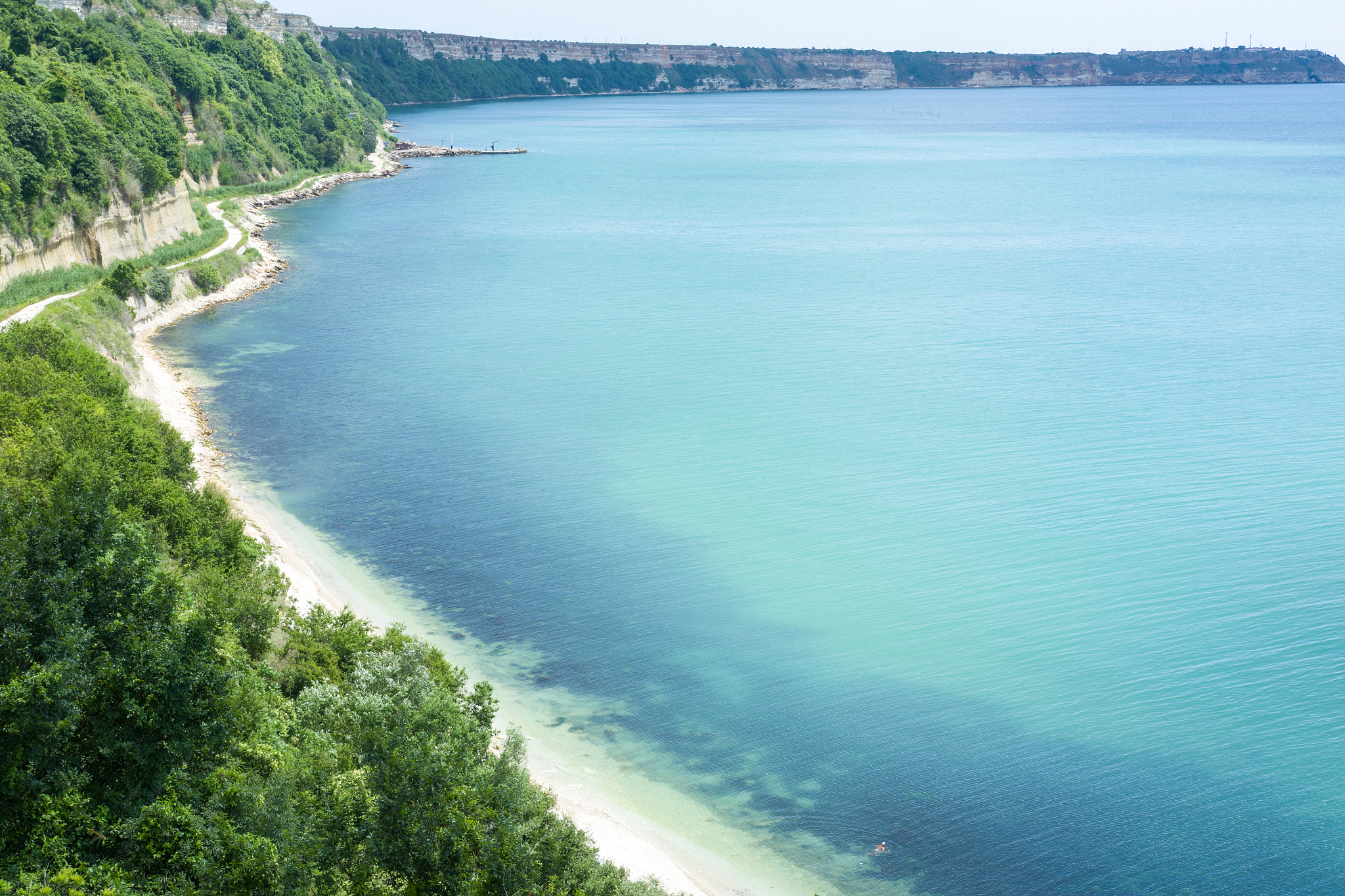 sea beach line