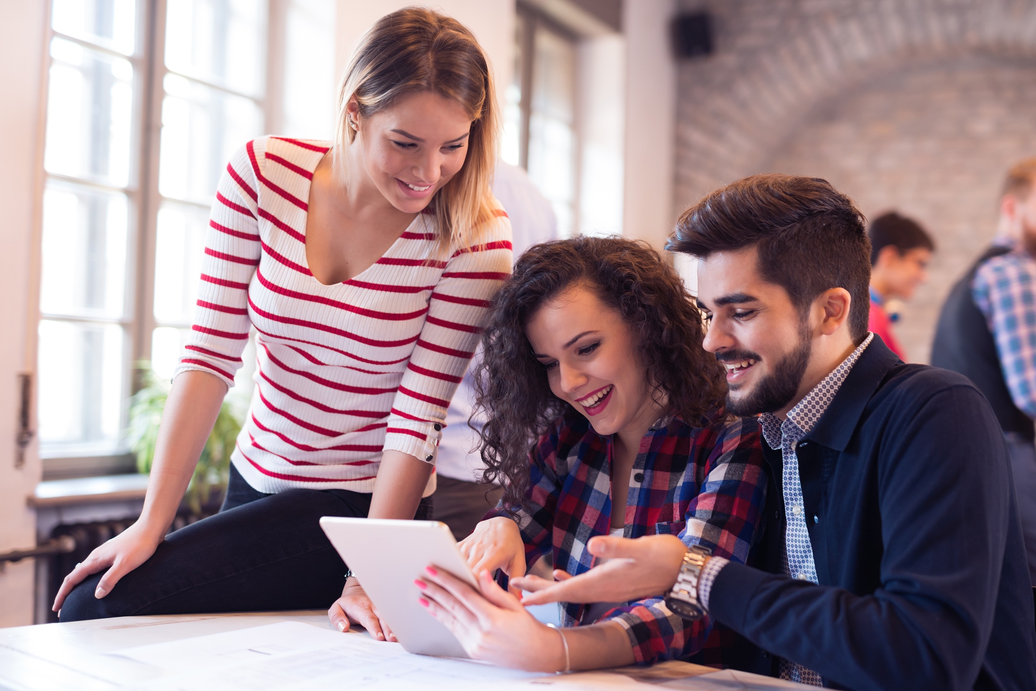 我要拍明日边缘2帮我写一个分镜脚本