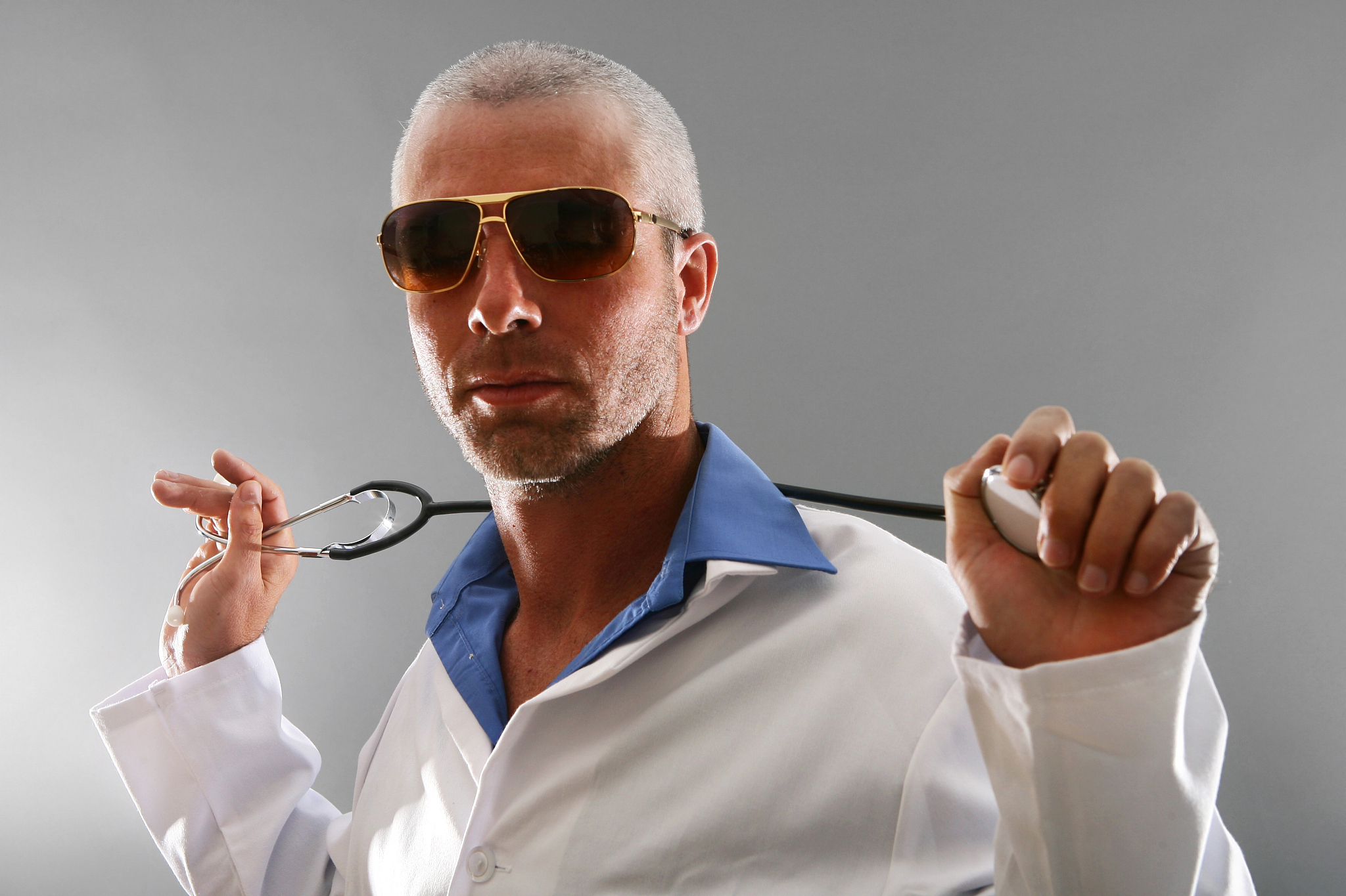 西安铁路职业技术学院招生老师QQ及电话