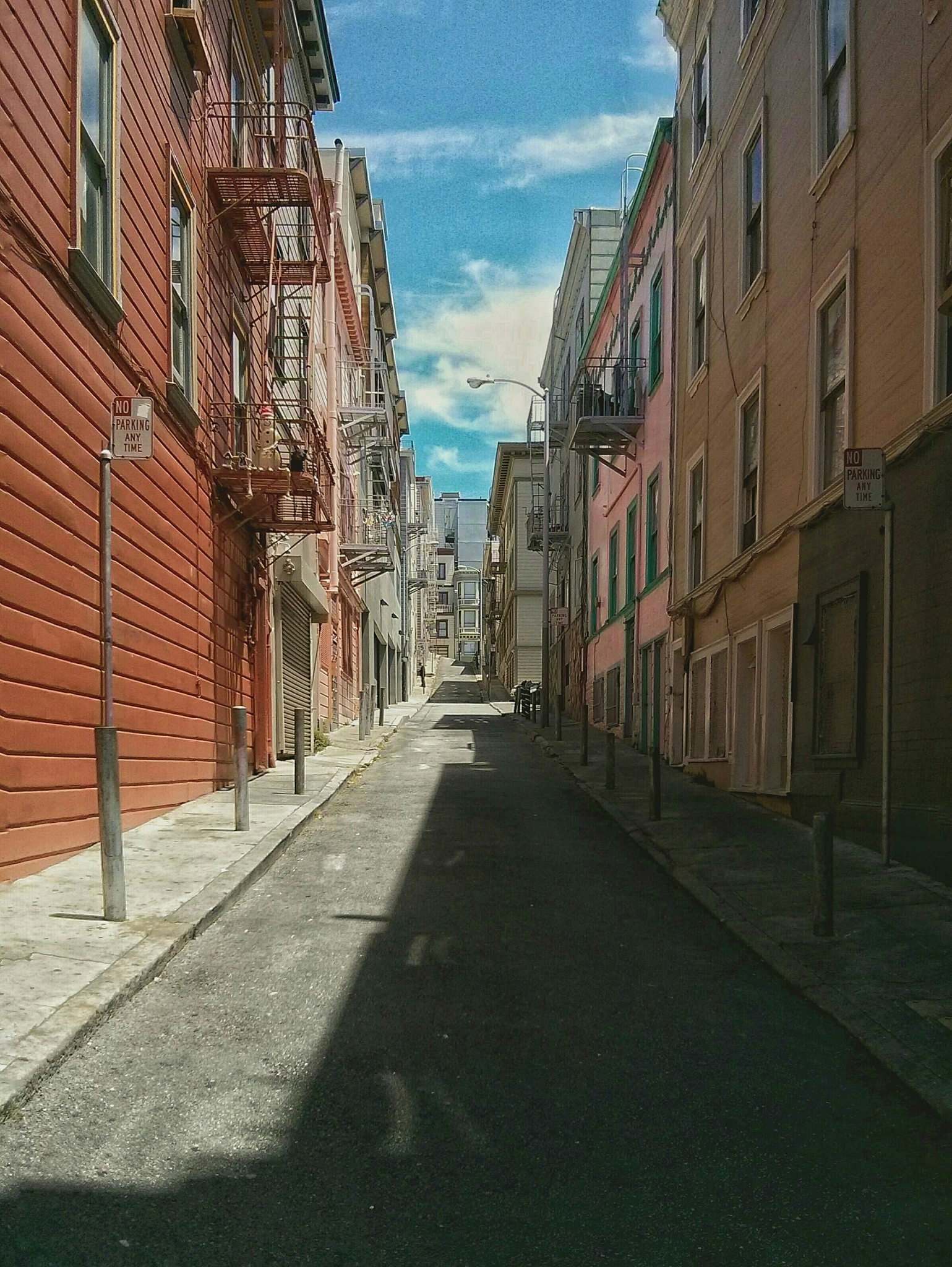 小区内部道路设计规范详解：宽度、车道、分离、弯道等要素