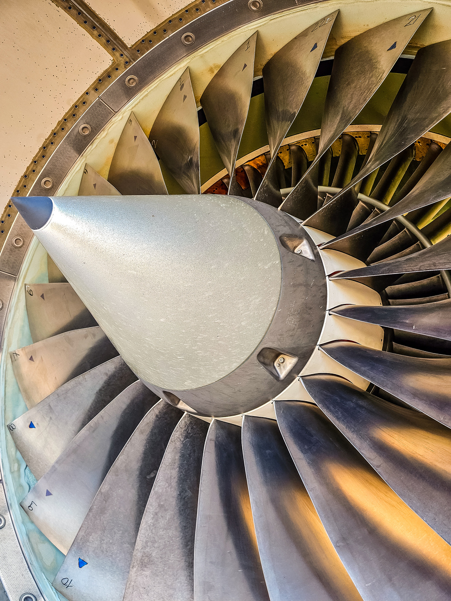 生成研究航空发动机风扇的5000字论文