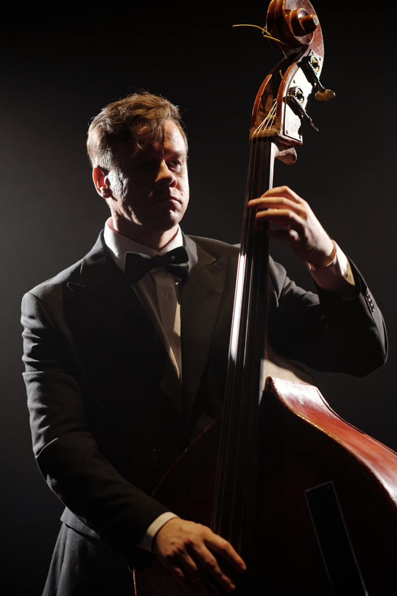 杰米·卡勒姆：纯粹的想象力，英国爵士乐天才 - 爵士乐歌手和钢琴家