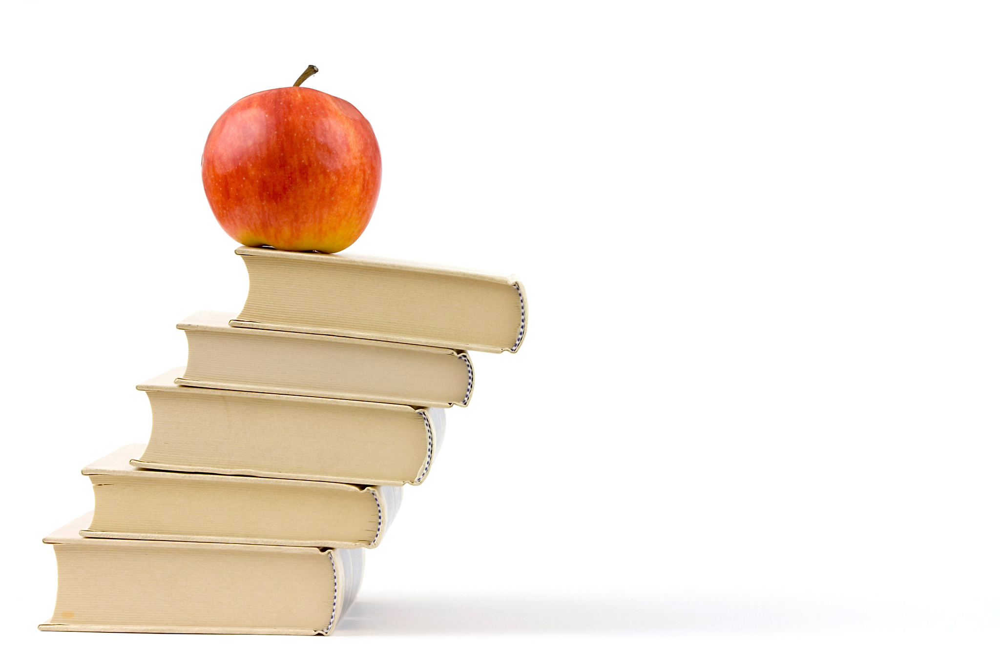 苹果砸牛顿改变物理学？真相没那么简单