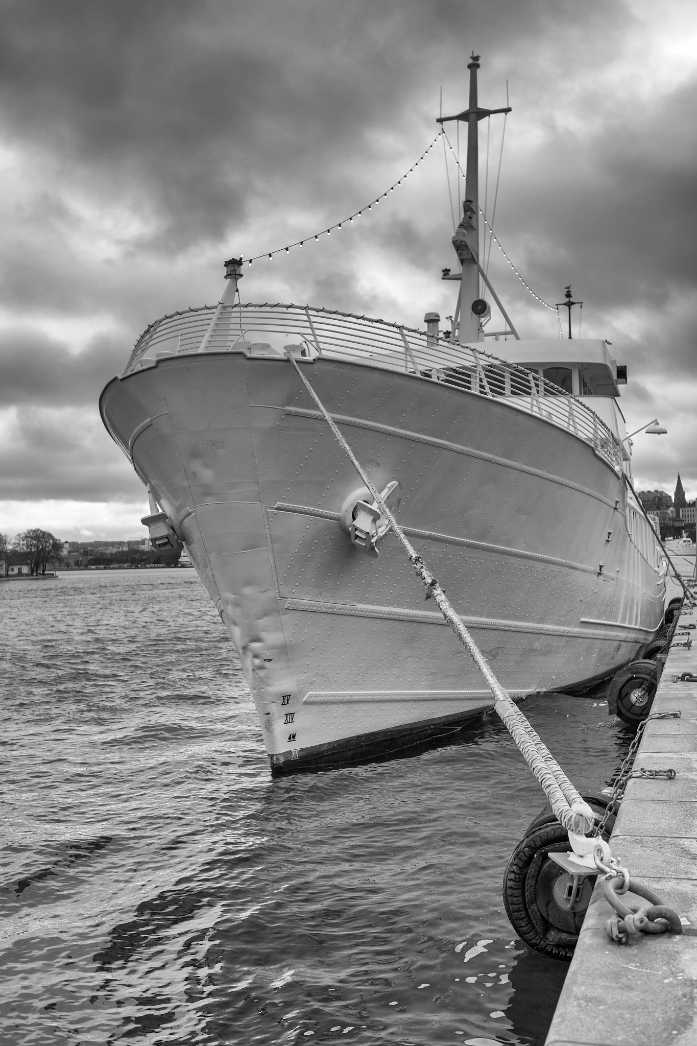 I worked onboard Kapetan Giannis back in 1999 as Able Seaman