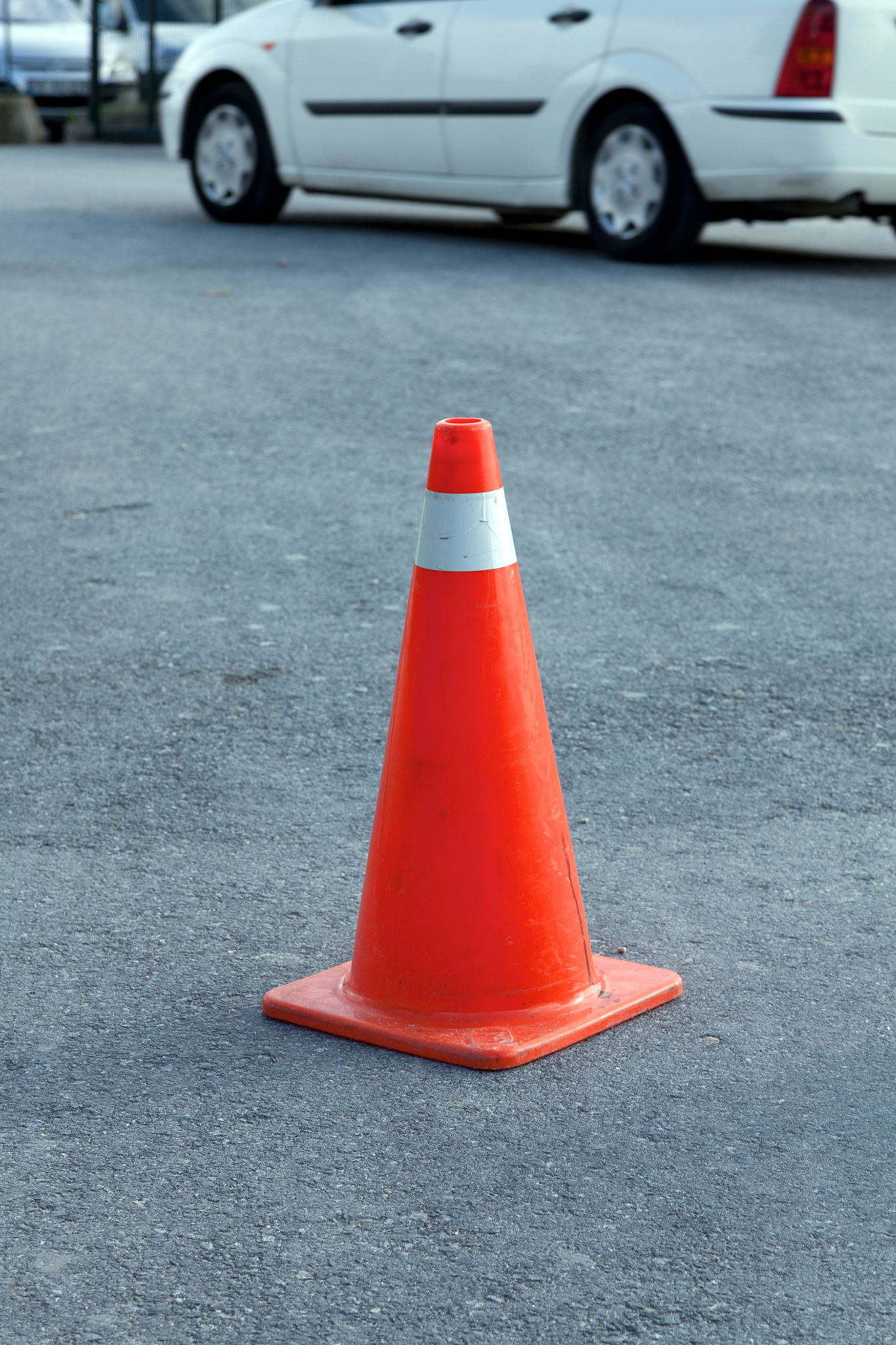 郑州交通技师学院道路桥梁工程技术高级技工大专初中生要满足什么条件-怎么样