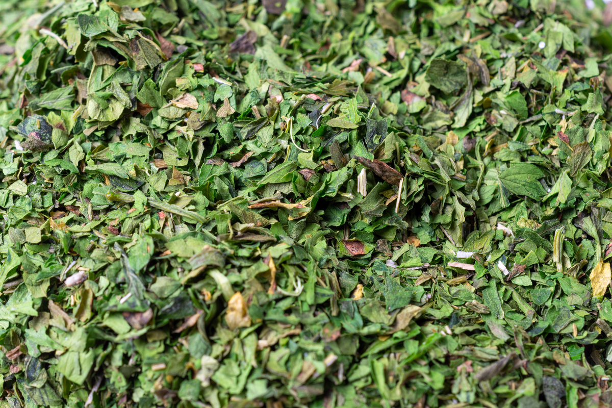 百草桔帮我用230字详细描述