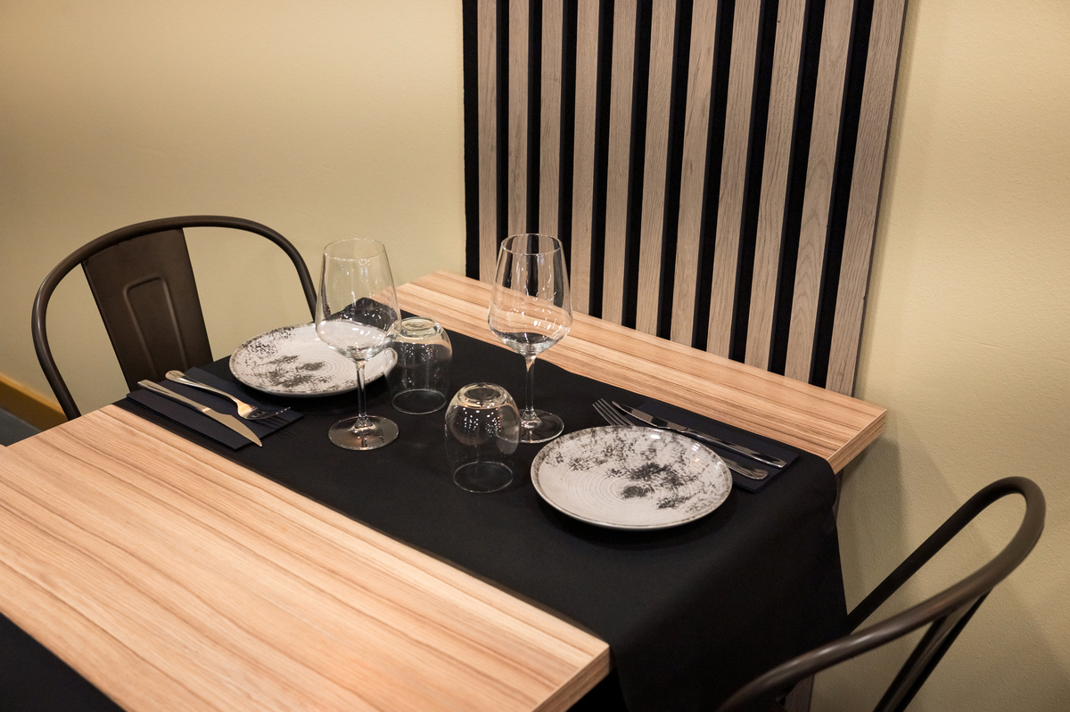 新中式餐桌 - 时尚、艺术、个性，让您的餐厅更具魅力！