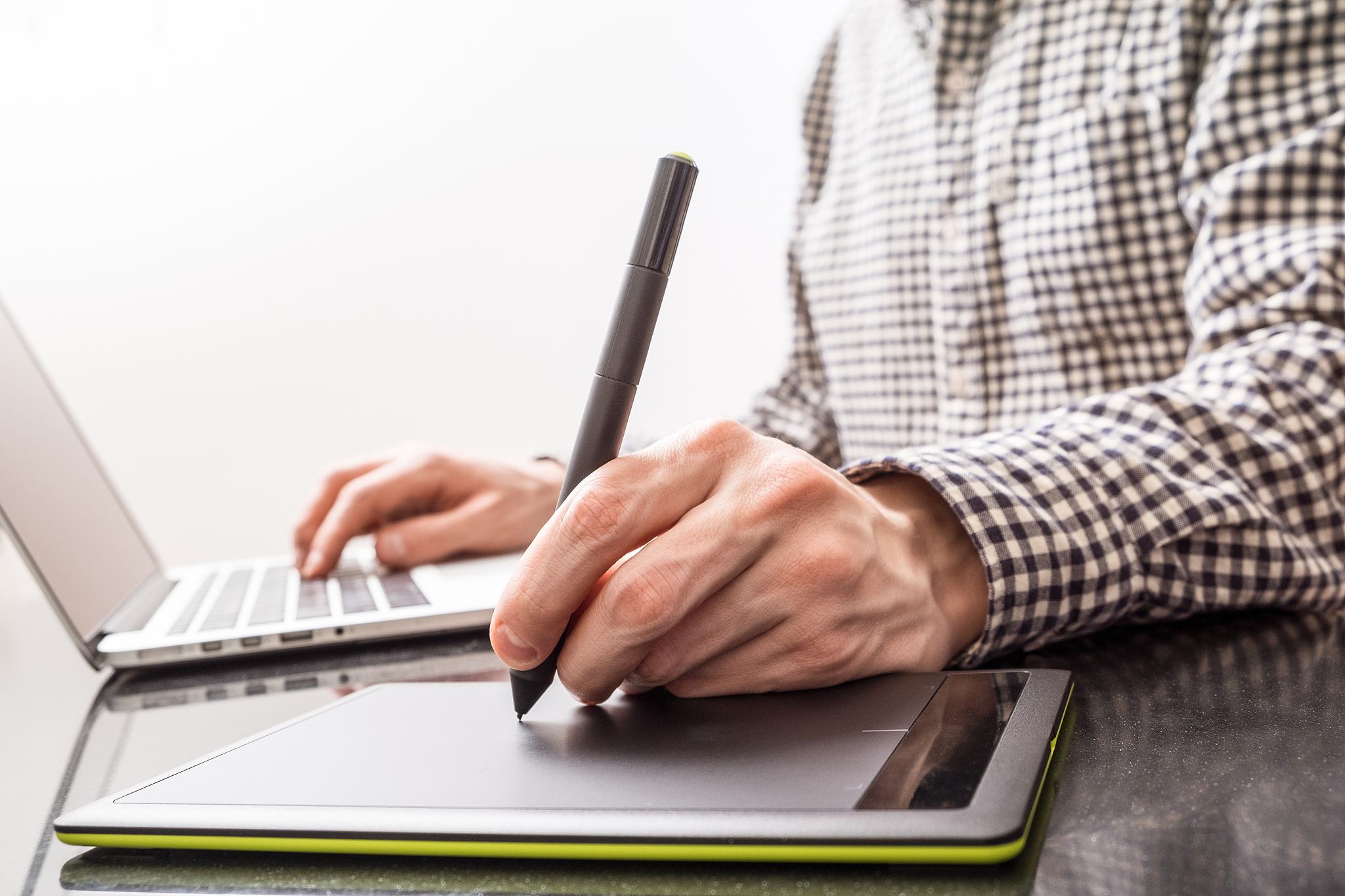 云南现代职业技术学院2019招生办电话、邮箱、地址