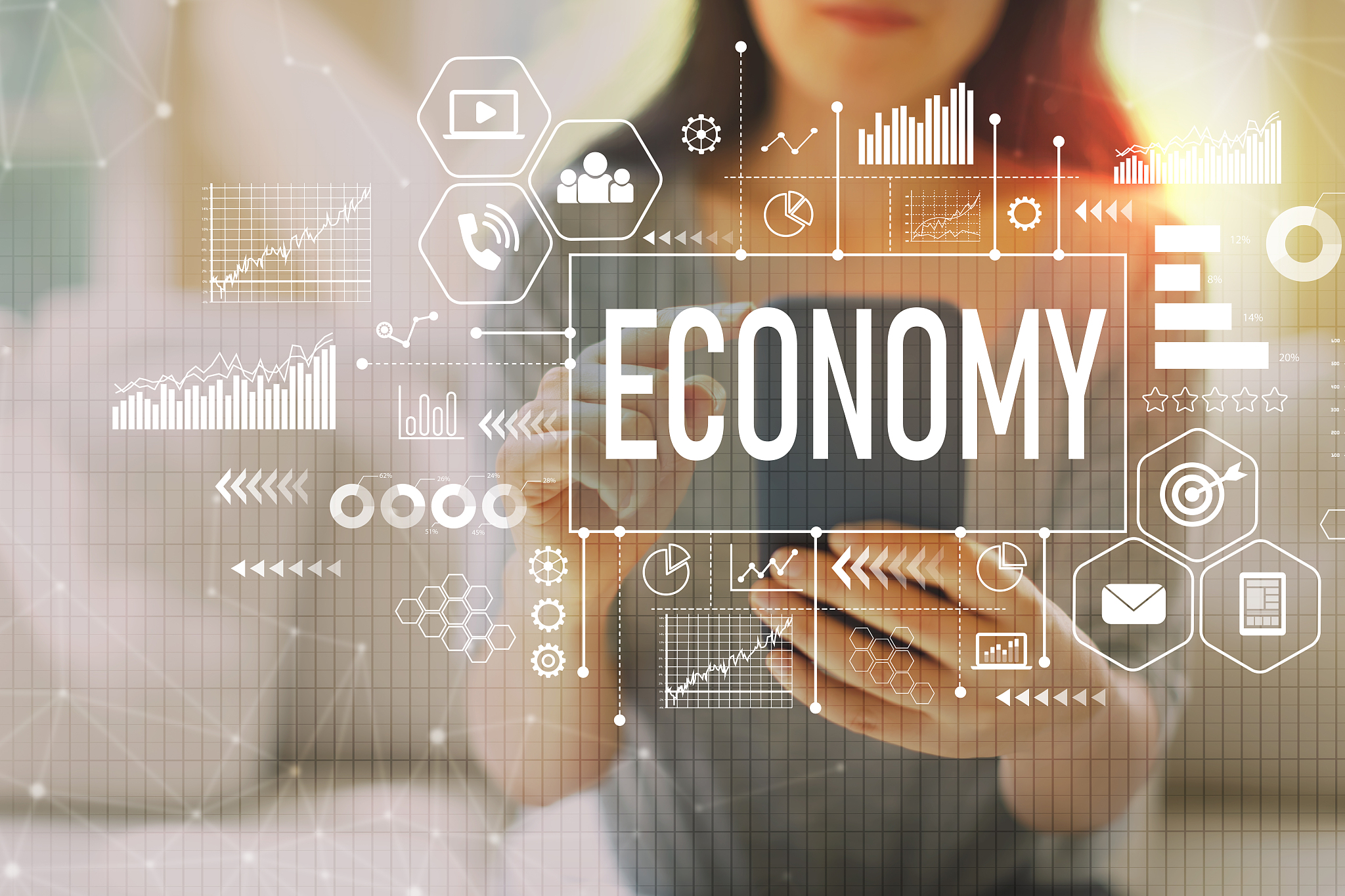 女生学大数据技术好吗？2023就业前景和优势分析