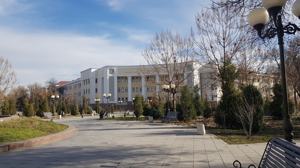 辽河石油职业技术学院简介