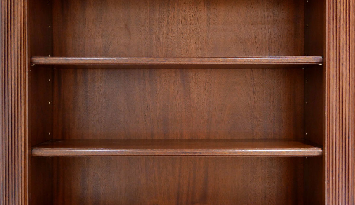 胡桃色和杏色区别