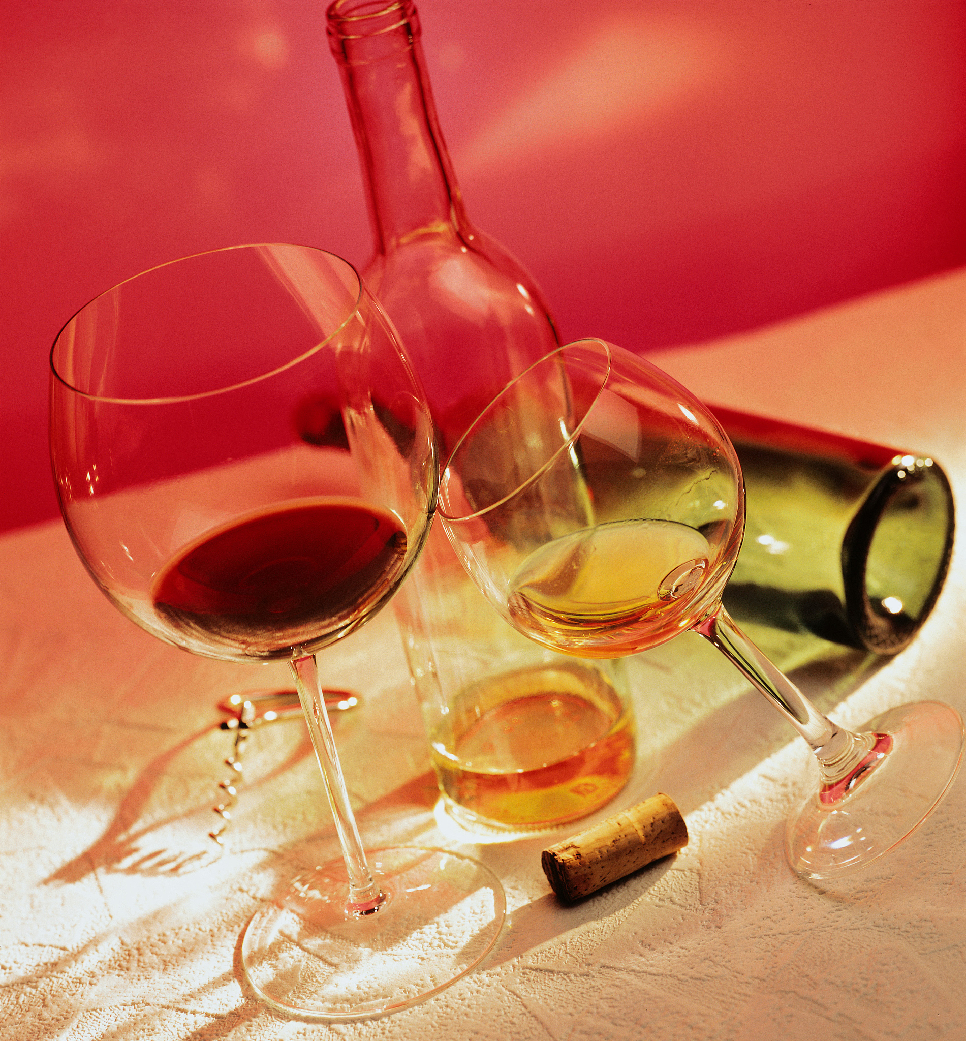 红酒：健康益处、风味和搭配指南