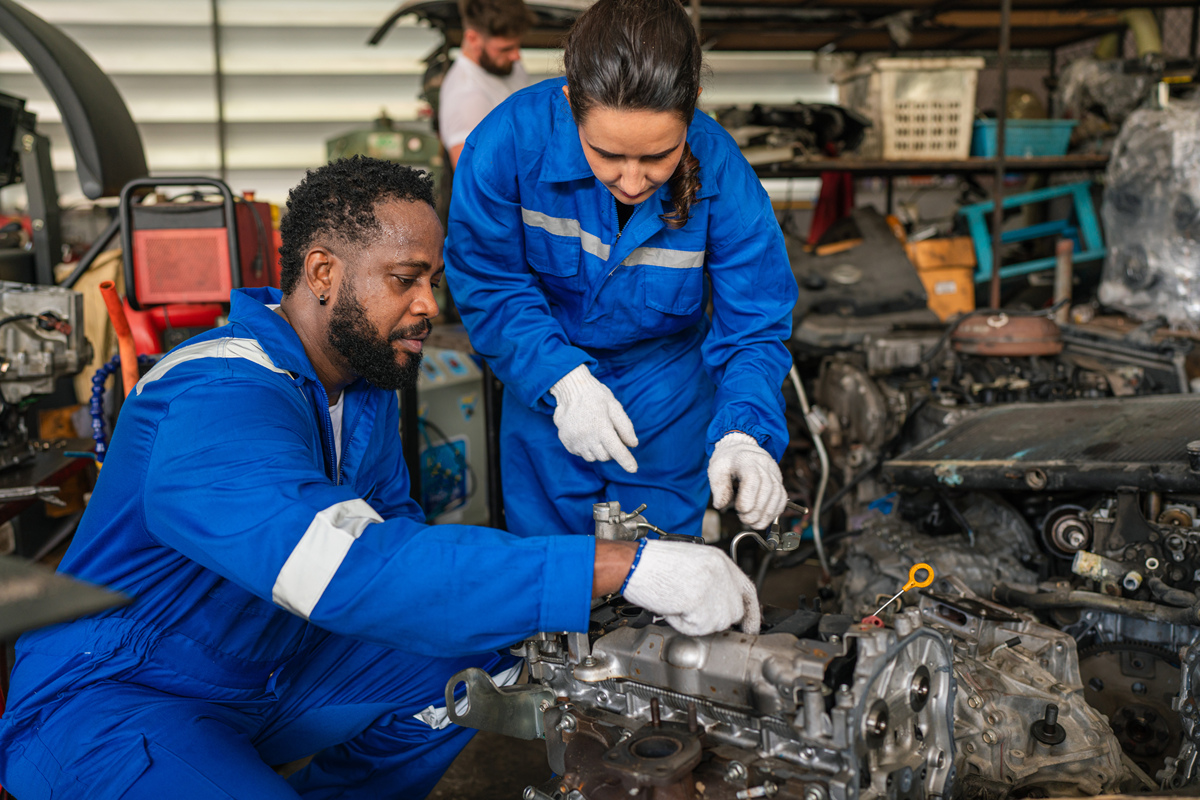 天津女生可以读汽车检测与维修专业大专学校吗