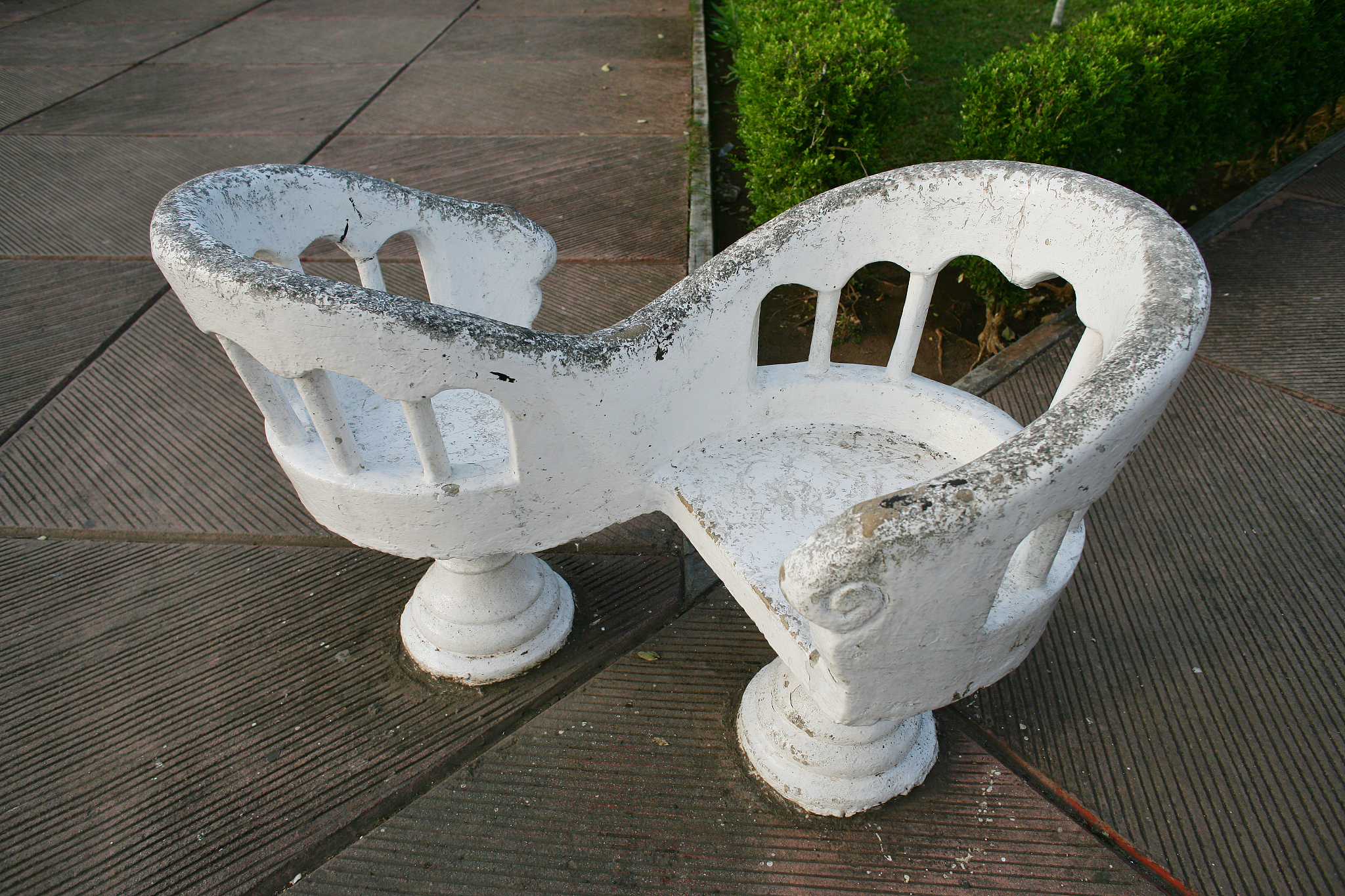 济南创高创意腾云驾雾坐凳：户外家具首选，稳固耐用，美观实用