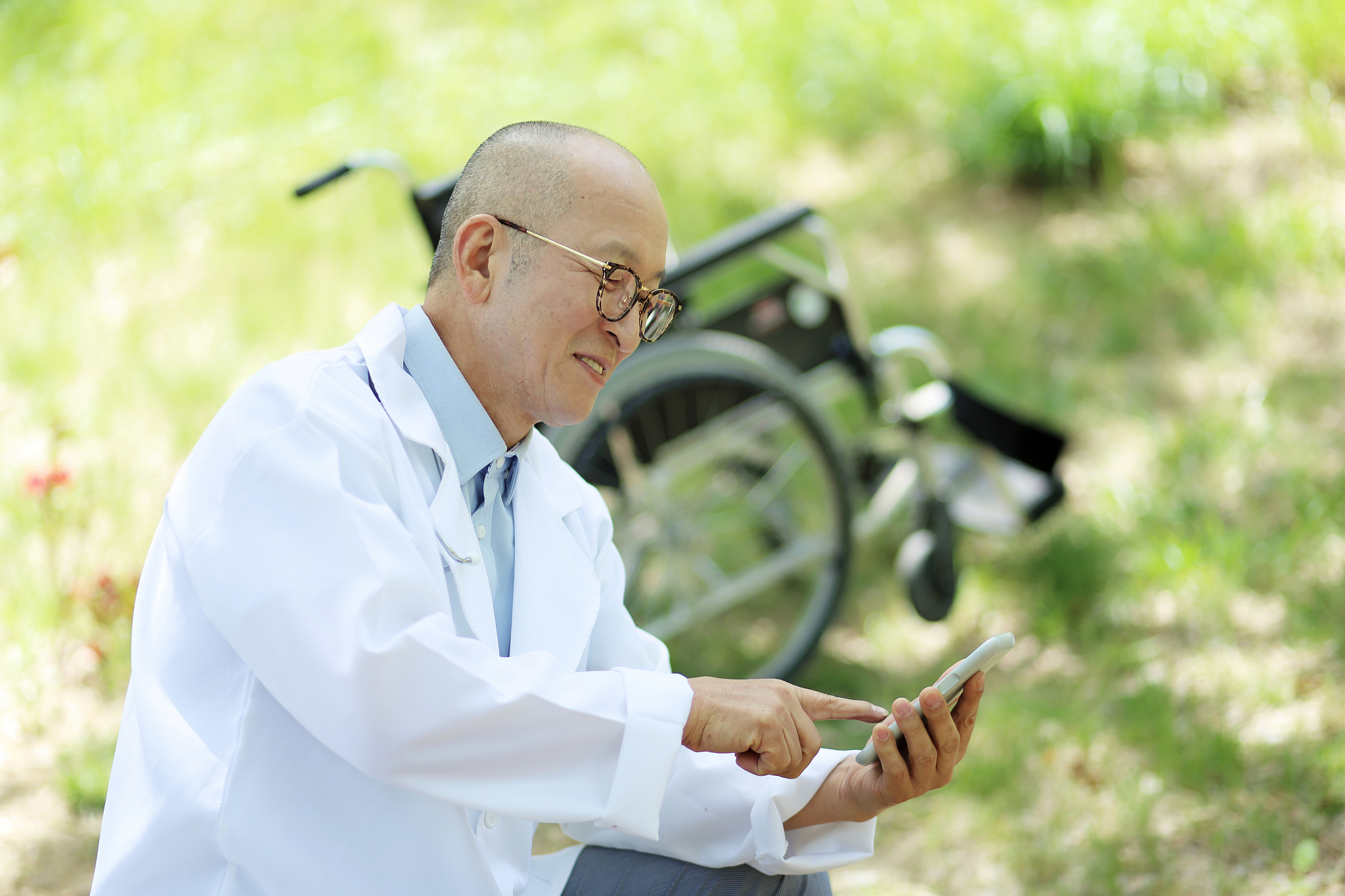 肝胆之父吴孟超：生平事迹及医学贡献