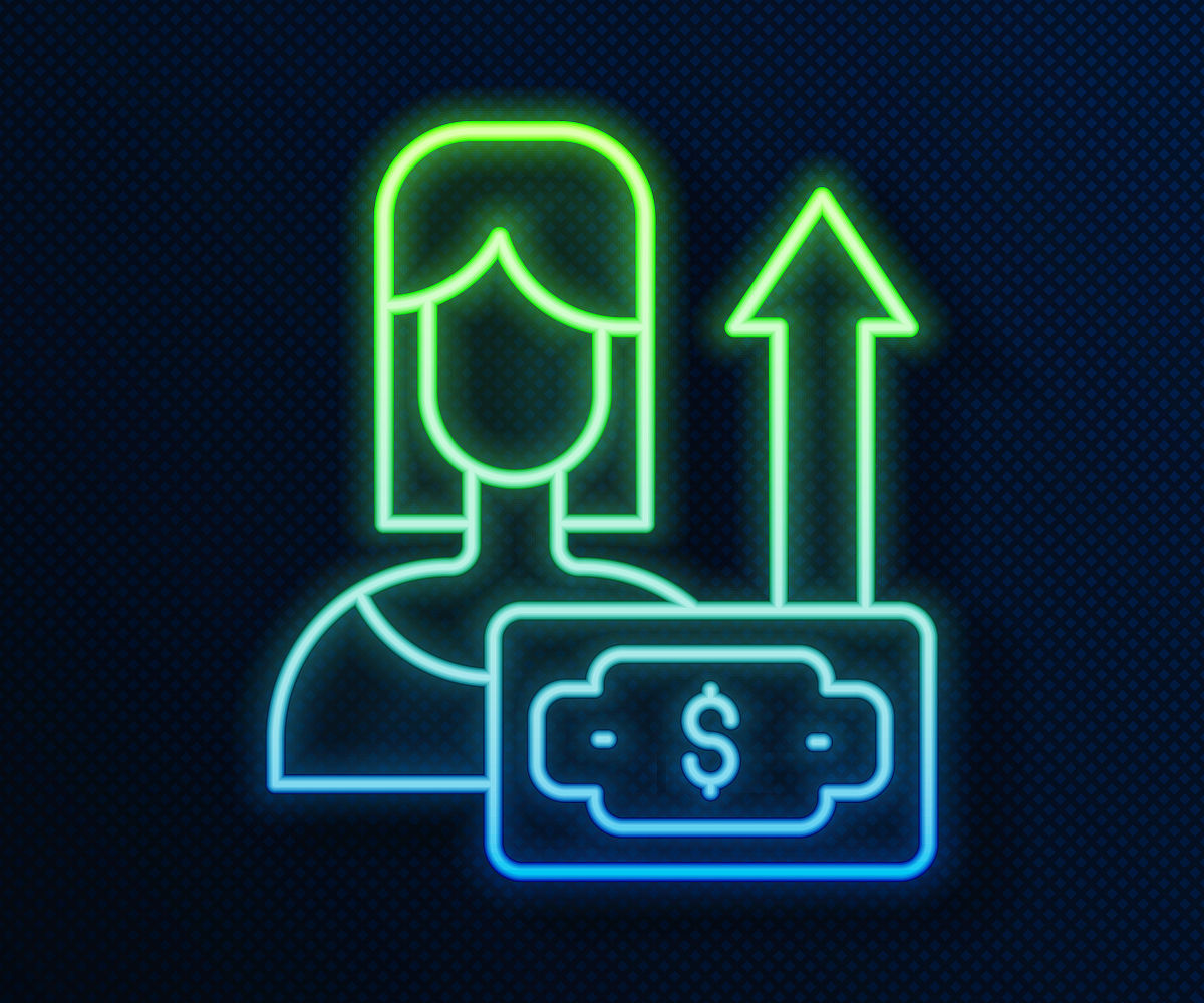 爱钱的女人什么性格，