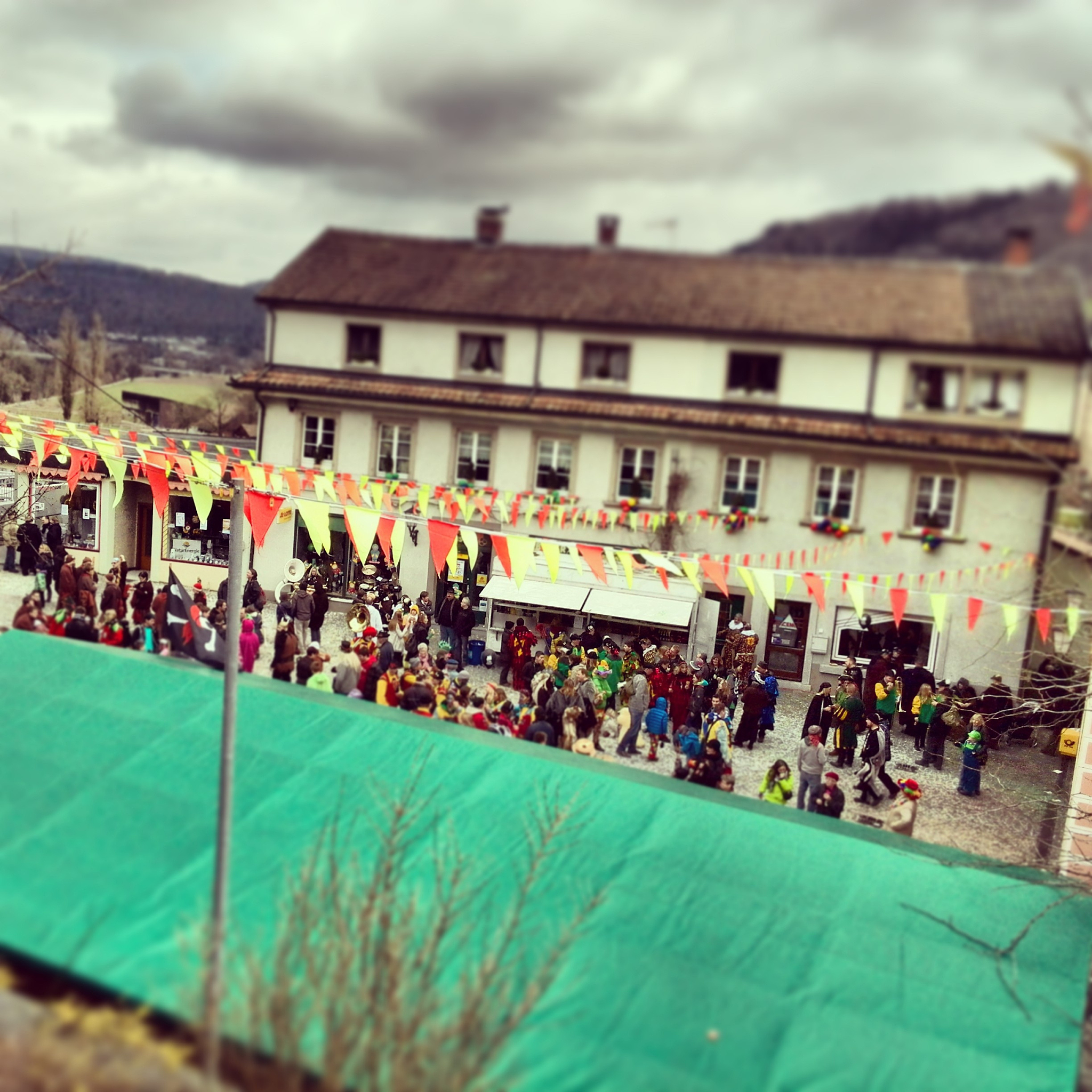 四川省彝文学校：缘起与办学理念