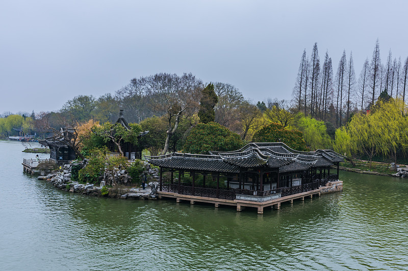 请600字博客文章主题是：扬州旅游景点