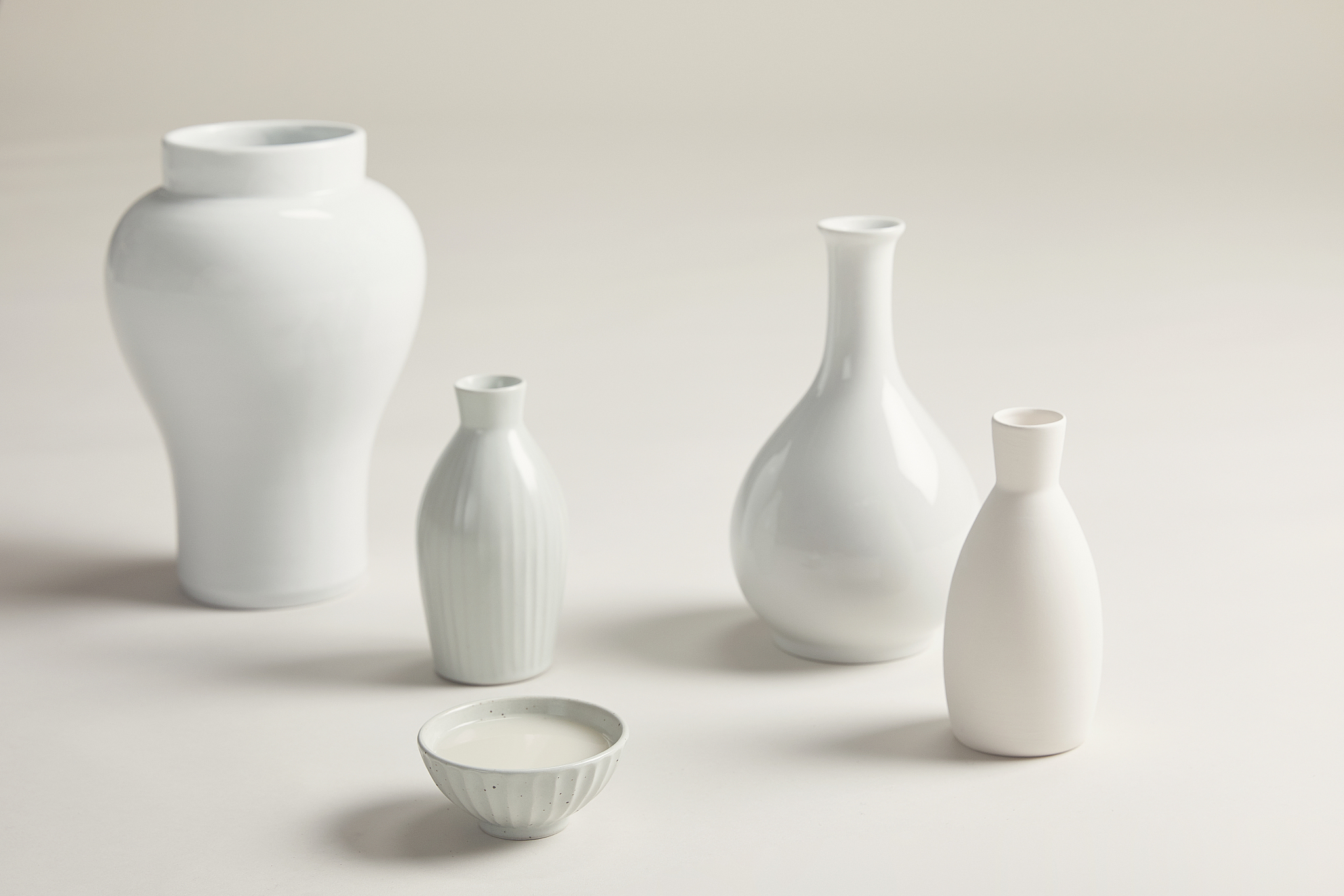 rice wine, liquor, cup, pottery, bottle