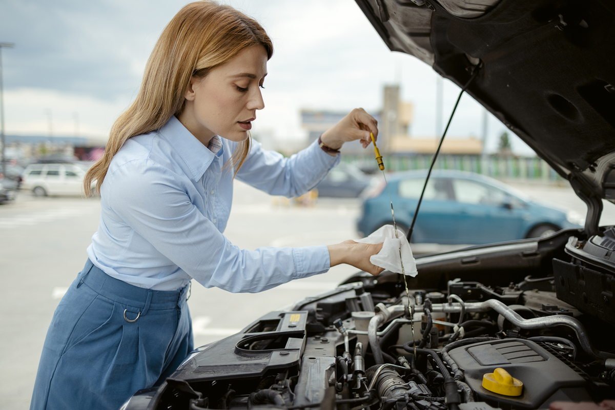 女生学汽修专业：就业机会多，挑战也不少！