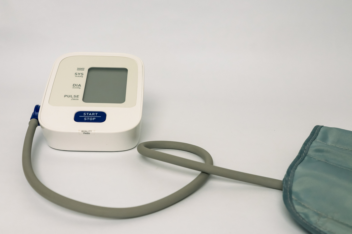 葡萄糖监测现有的诊断或治疗方法、涉及的产品如有及临床应用情况