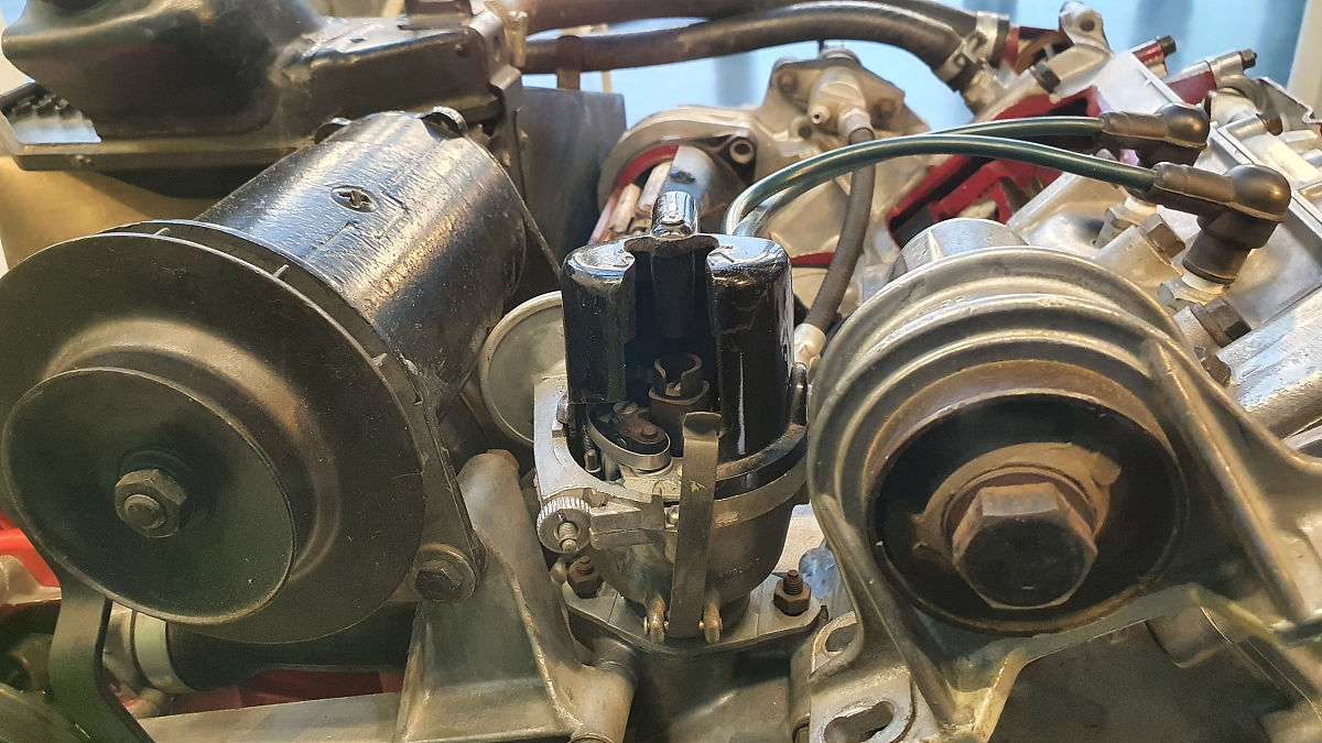 悬架弹簧盐雾腐蚀疲劳测试:循环次数与行业标准 悬架弹簧盐雾腐蚀疲劳测试:循环次数与行业标准